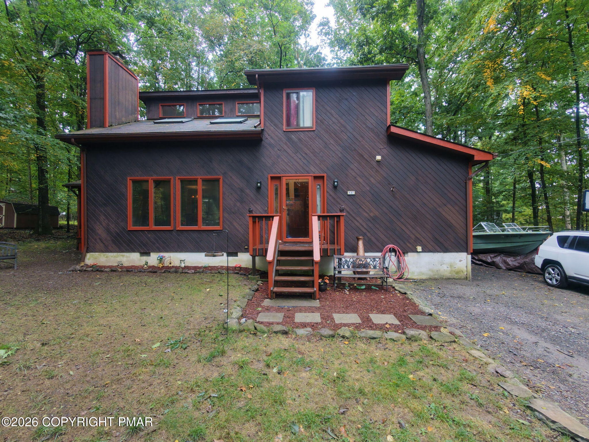 110 Hyland Drive Property Photo 1