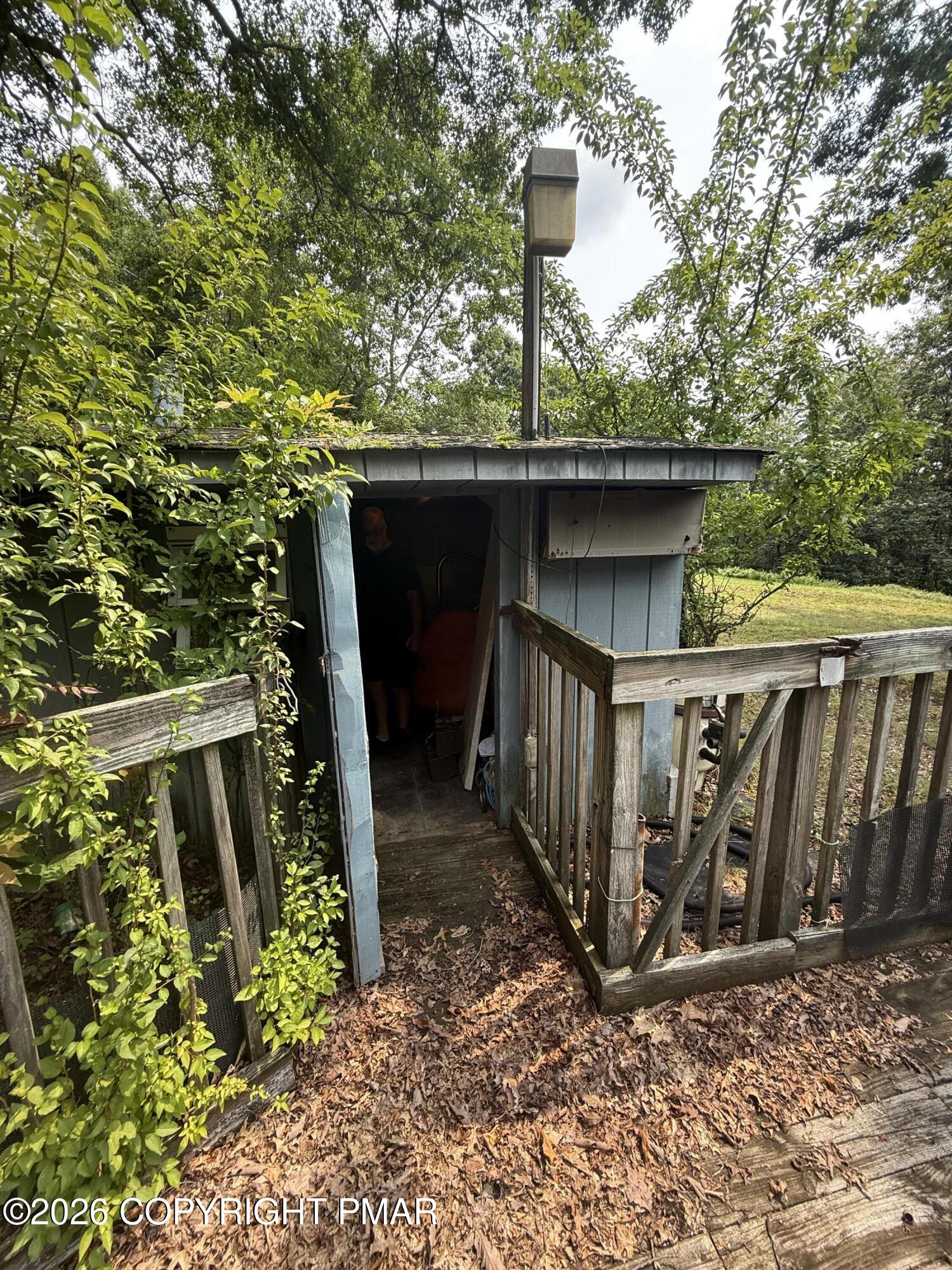 305 Papoose Drive Property Photo 14
