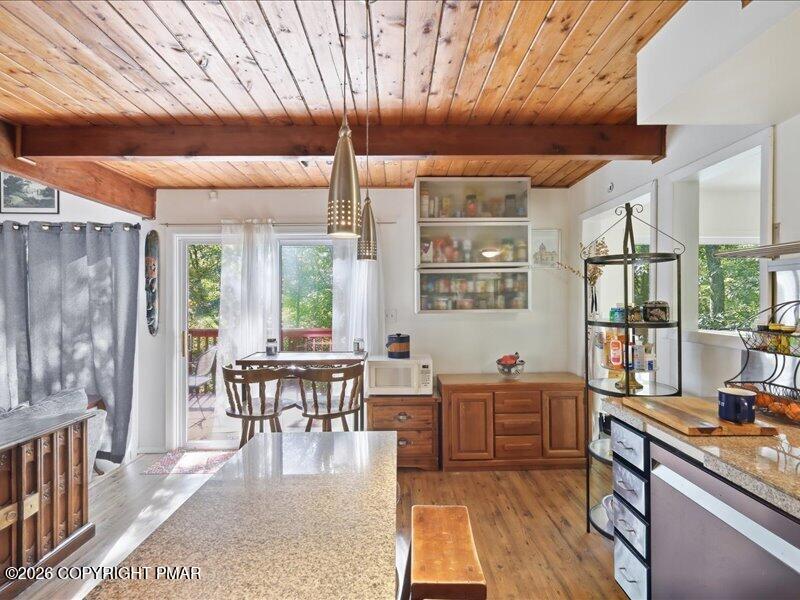 467 Lakeside Drive Property Photo 10