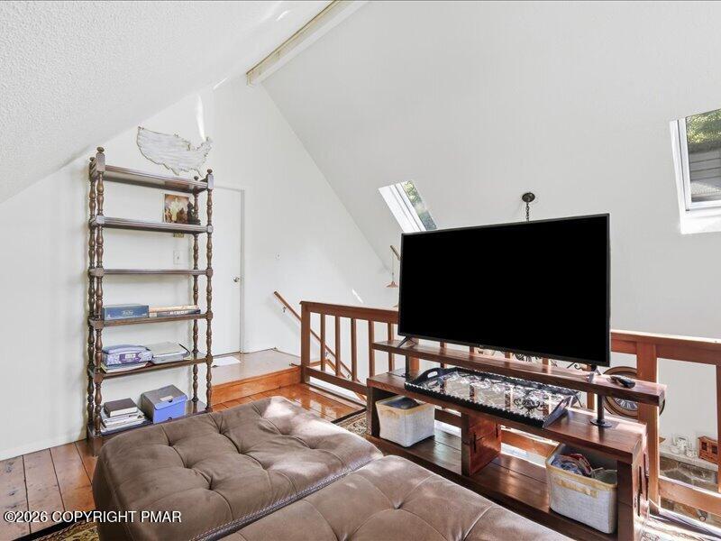 467 Lakeside Drive Property Photo 18