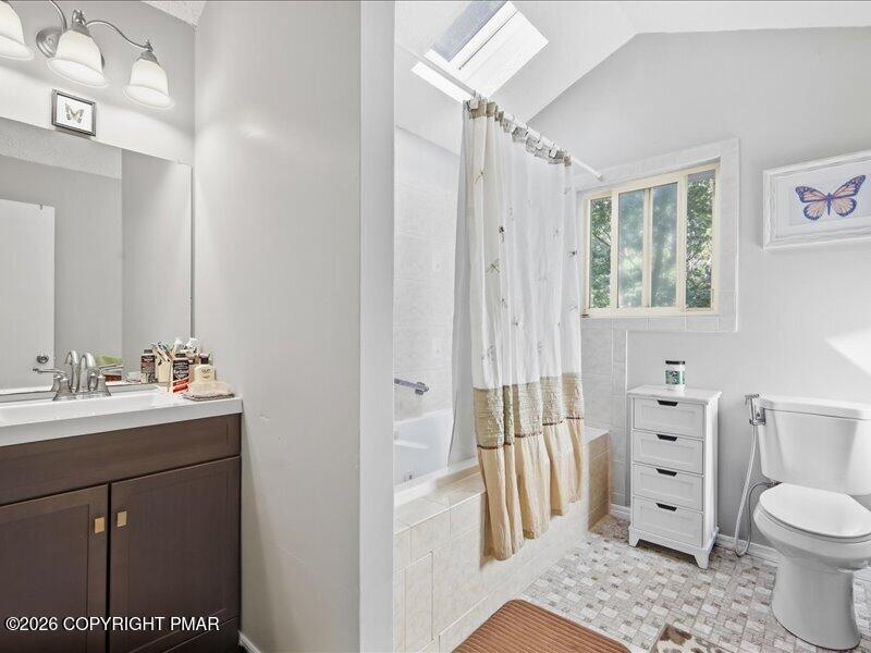 467 Lakeside Drive Property Photo 21