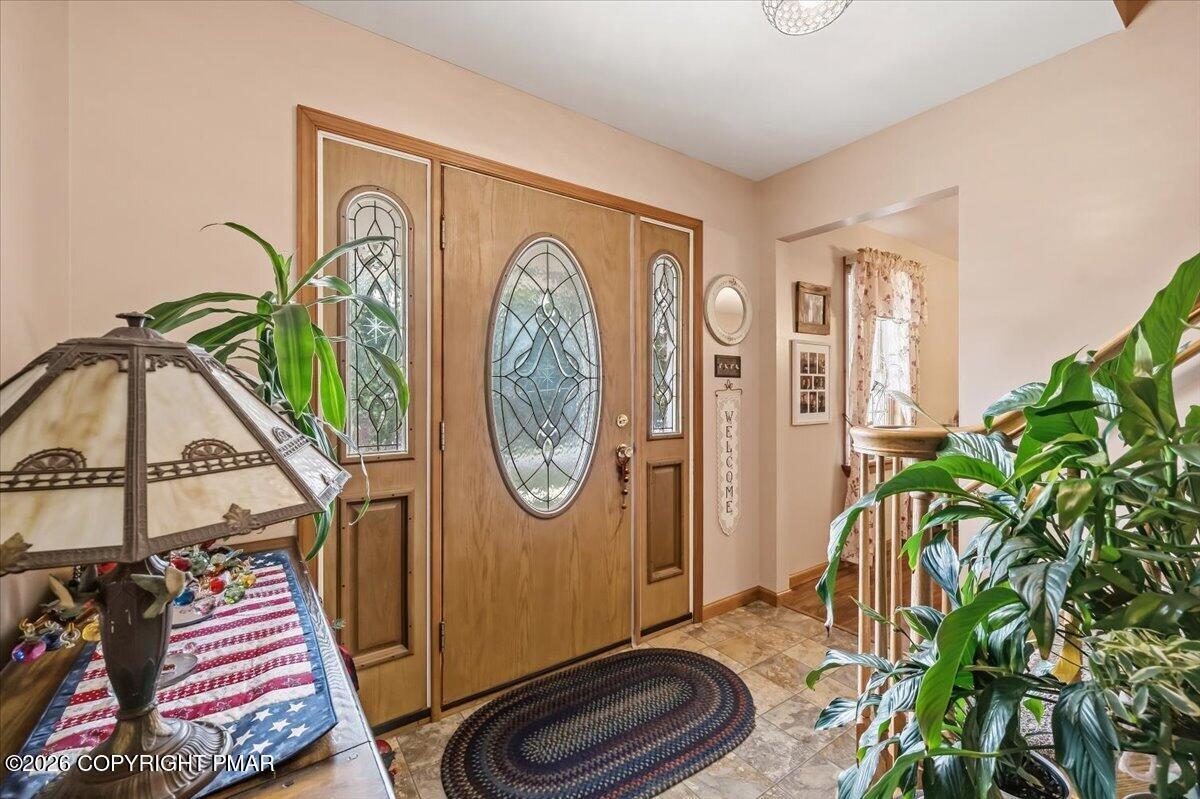322 W 10th Street Property Photo 10