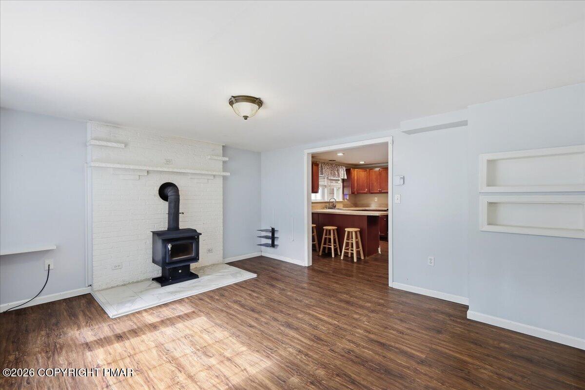 99 Barren Road Property Photo 3