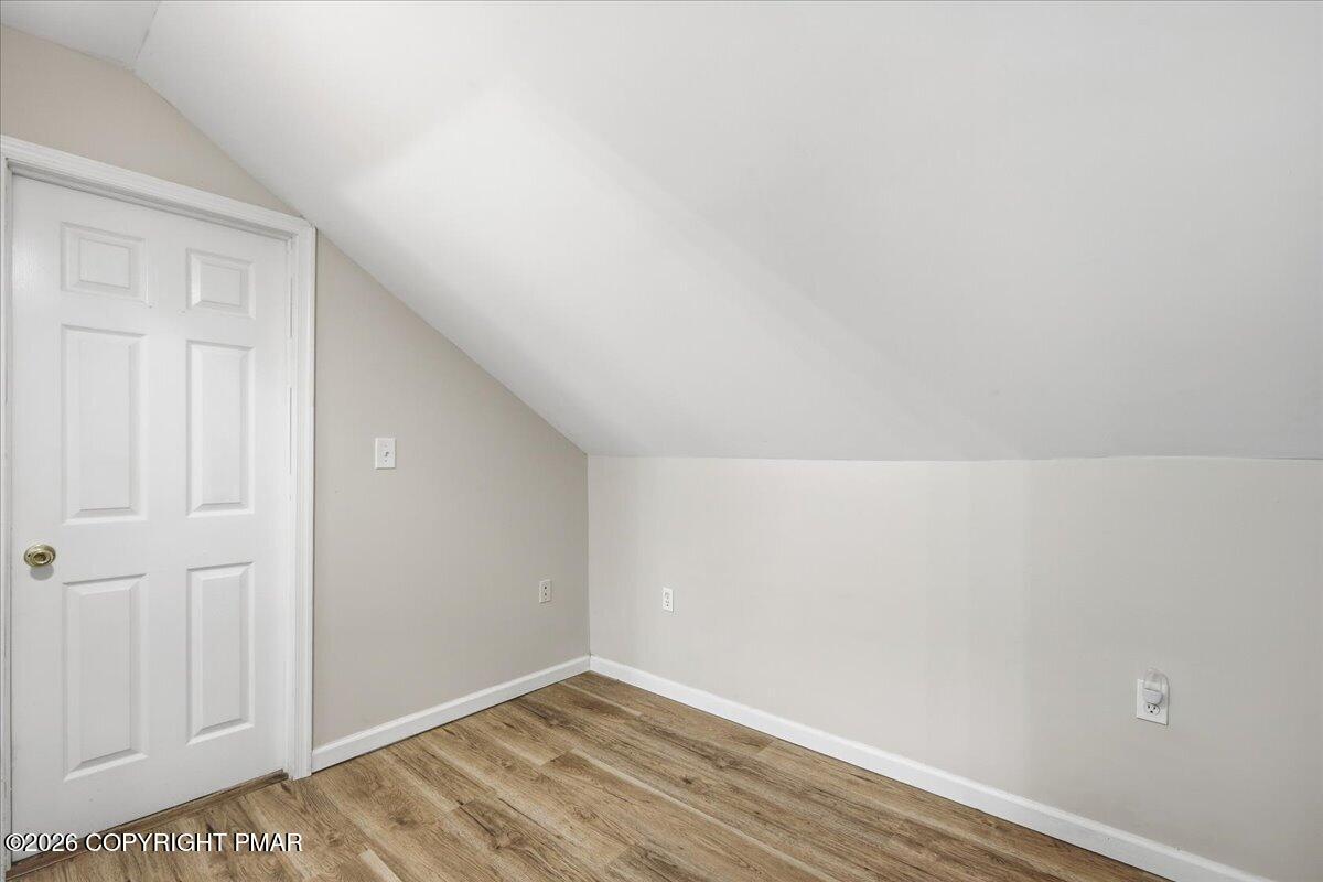 99 Barren Road Property Photo 19