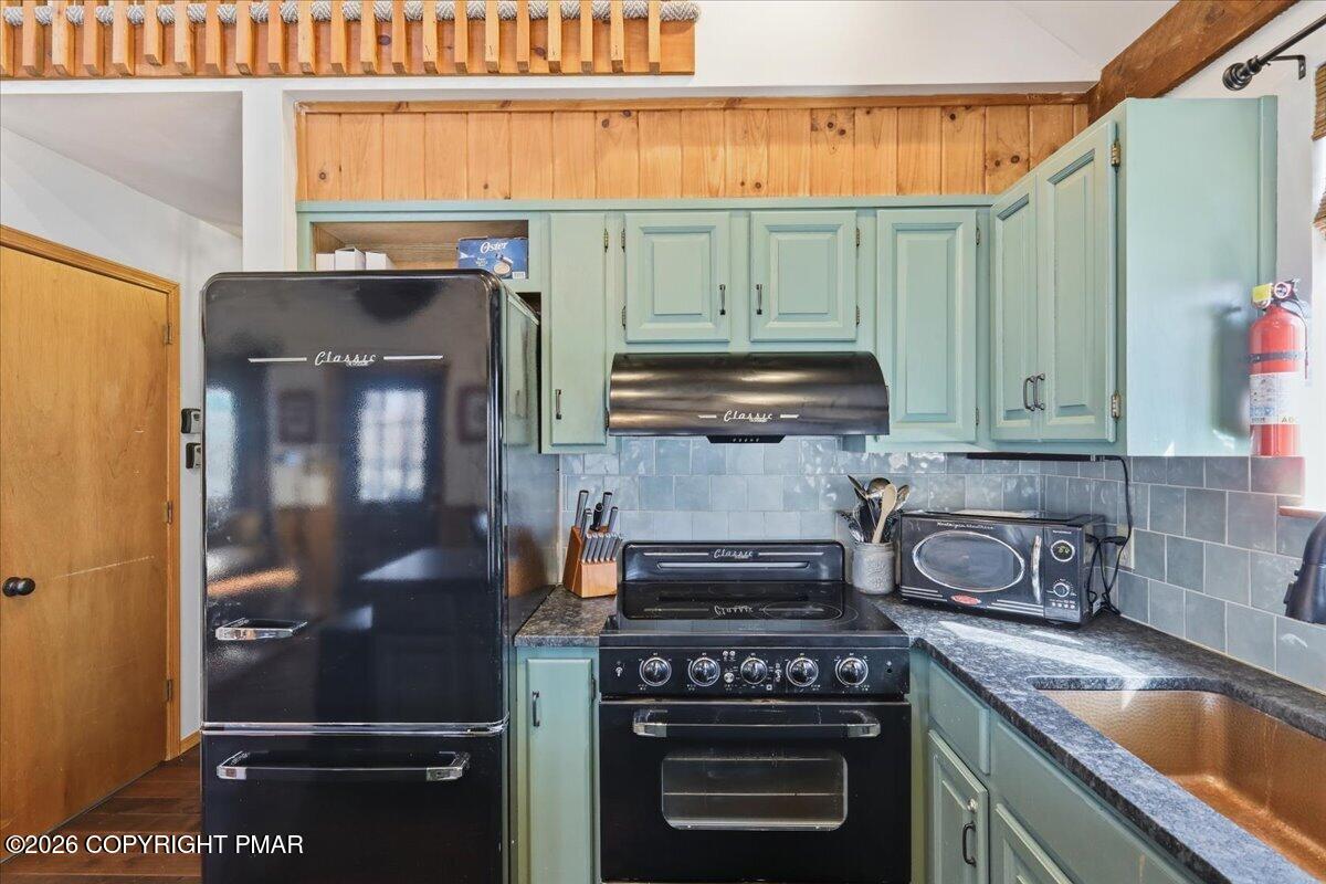 20 Vista Lane Property Photo 14