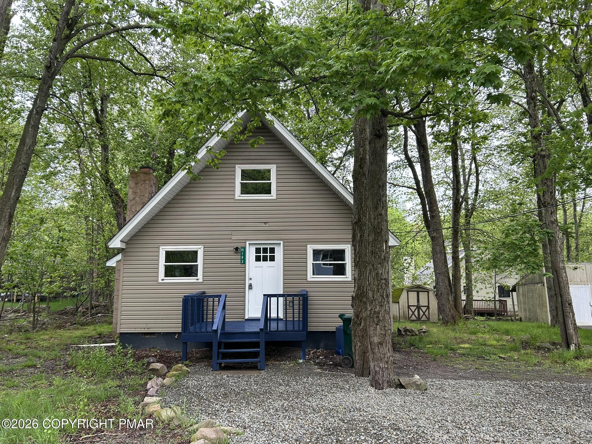 8213 Sunset Drive Property Photo 1