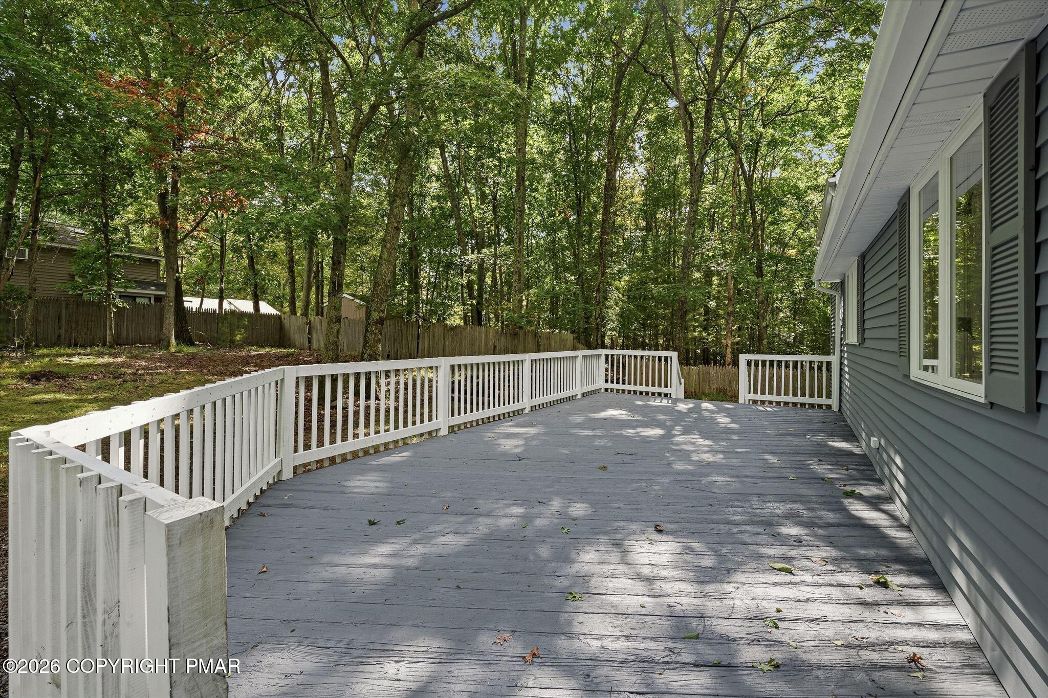 348 Carnation Road Property Photo 2
