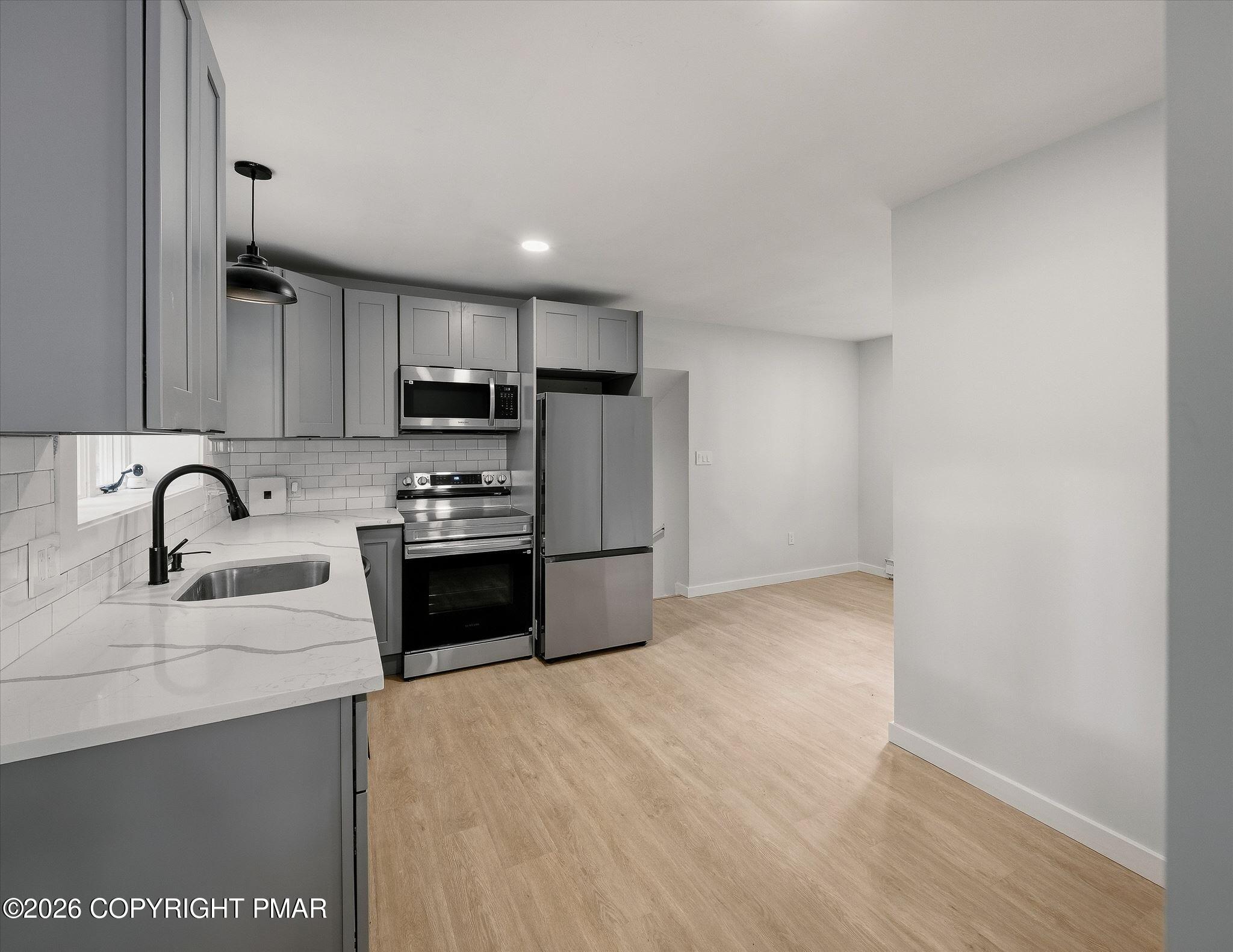 348 Carnation Road Property Photo 7