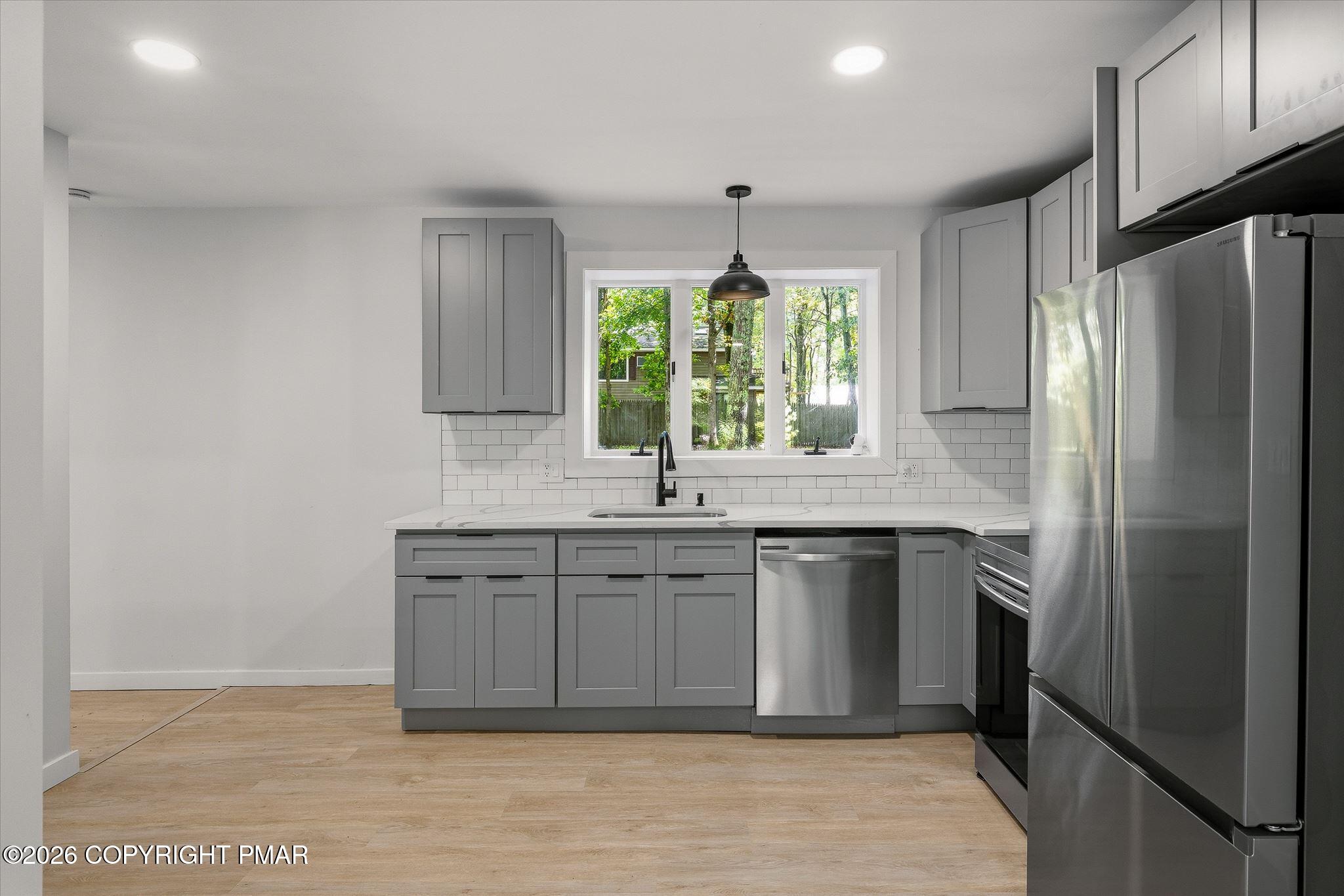 348 Carnation Road Property Photo 8