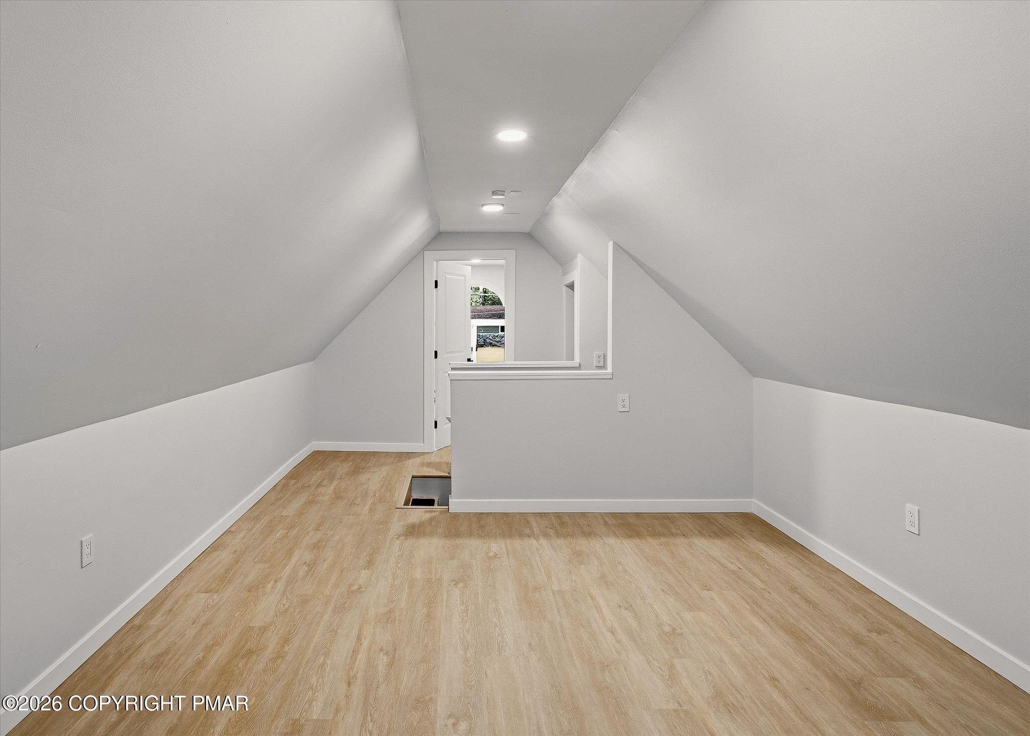 348 Carnation Road Property Photo 20
