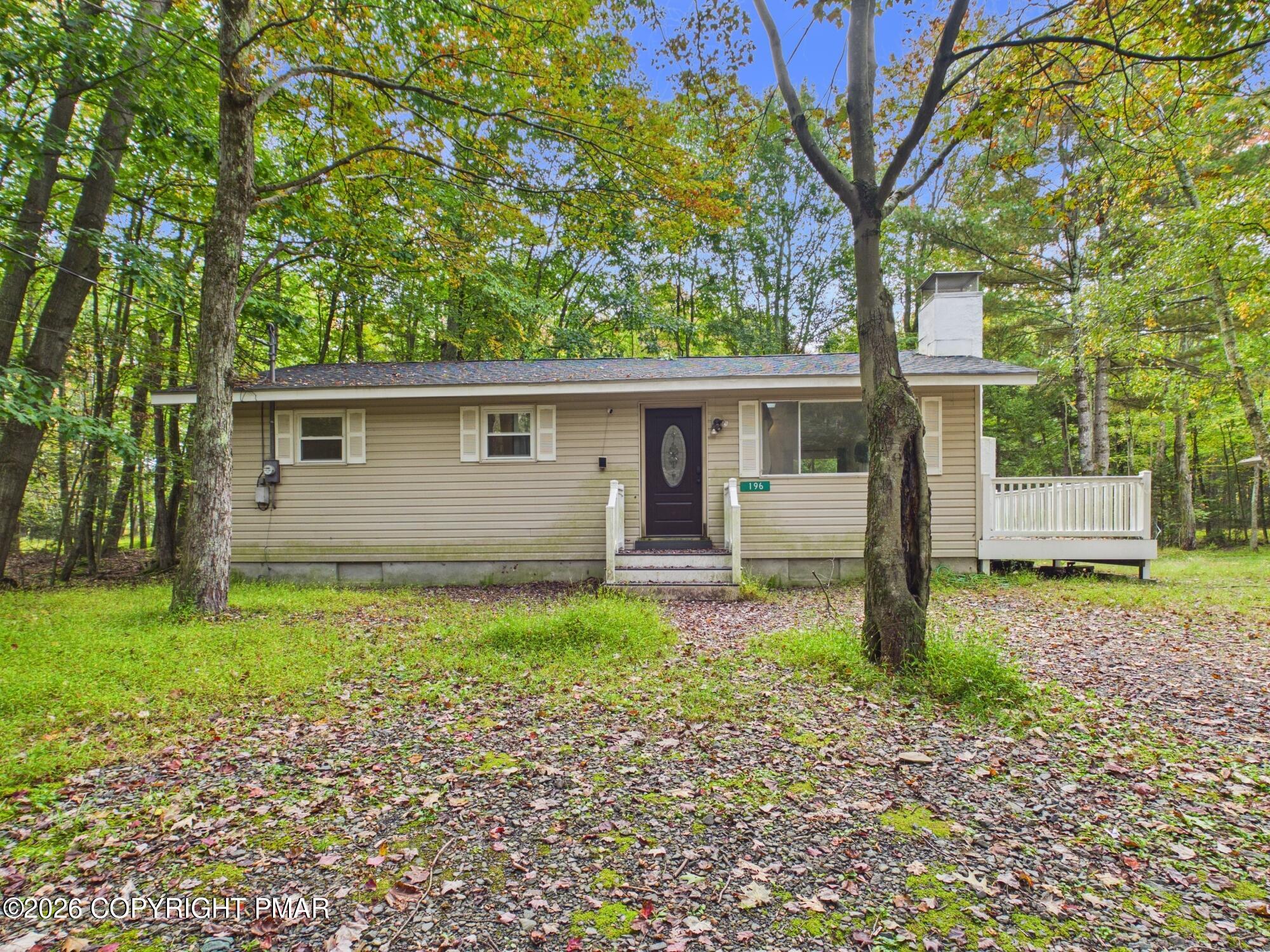 196 Owassa Drive Property Photo 1