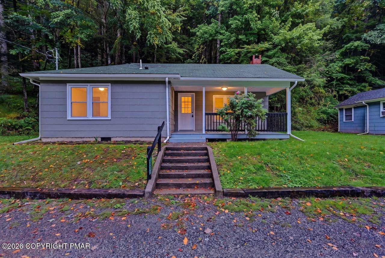 108 Hartman Lane Property Photo 1