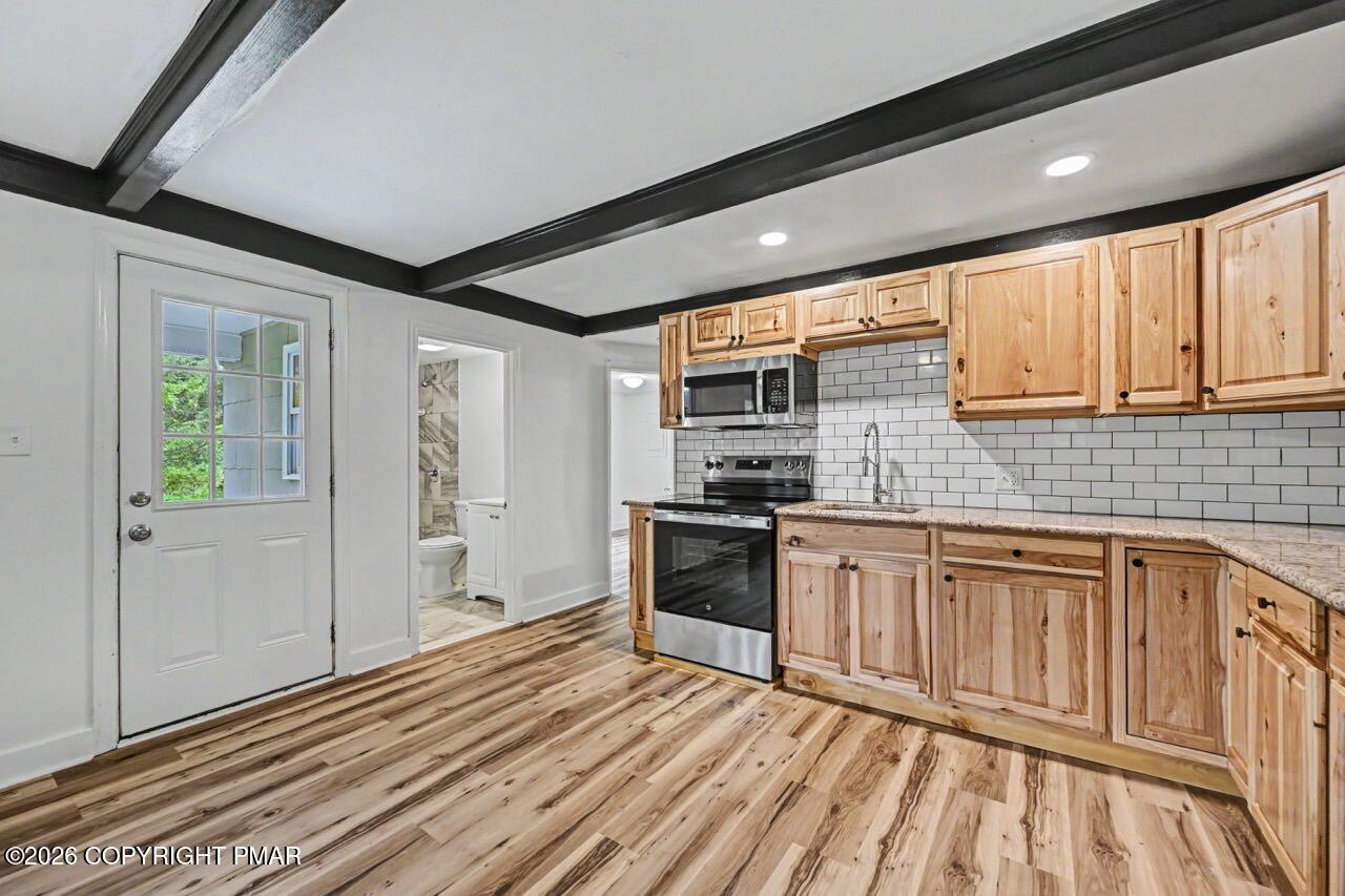 108 Hartman Lane Property Photo 11