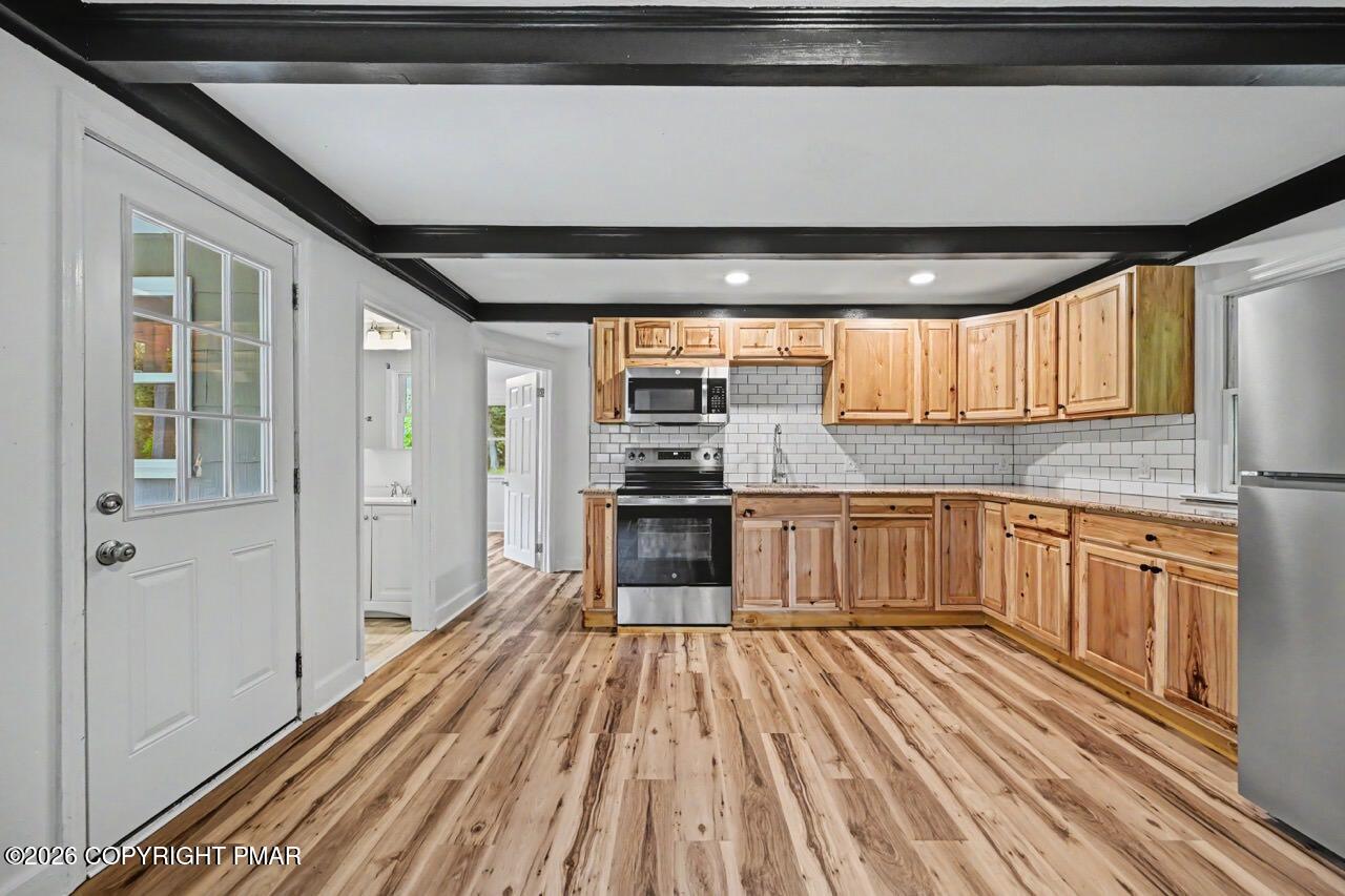 108 Hartman Lane Property Photo 12
