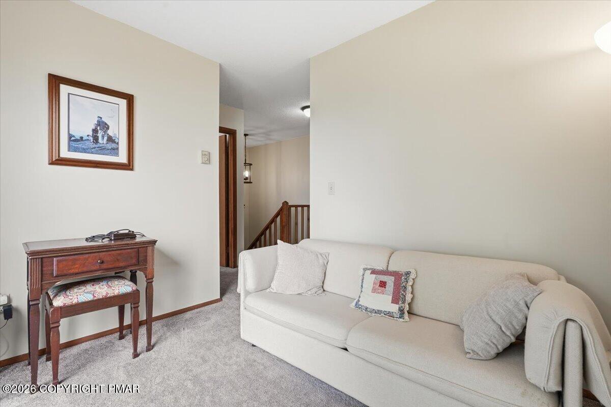 110 Woodmont Circle Property Photo 25