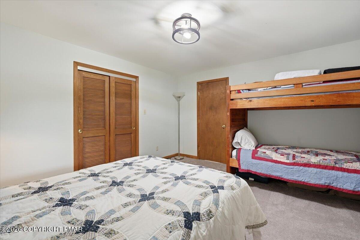 110 Woodmont Circle Property Photo 28