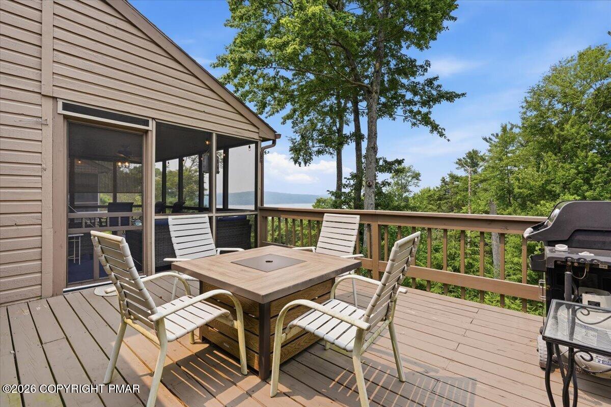 110 Woodmont Circle Property Photo 47