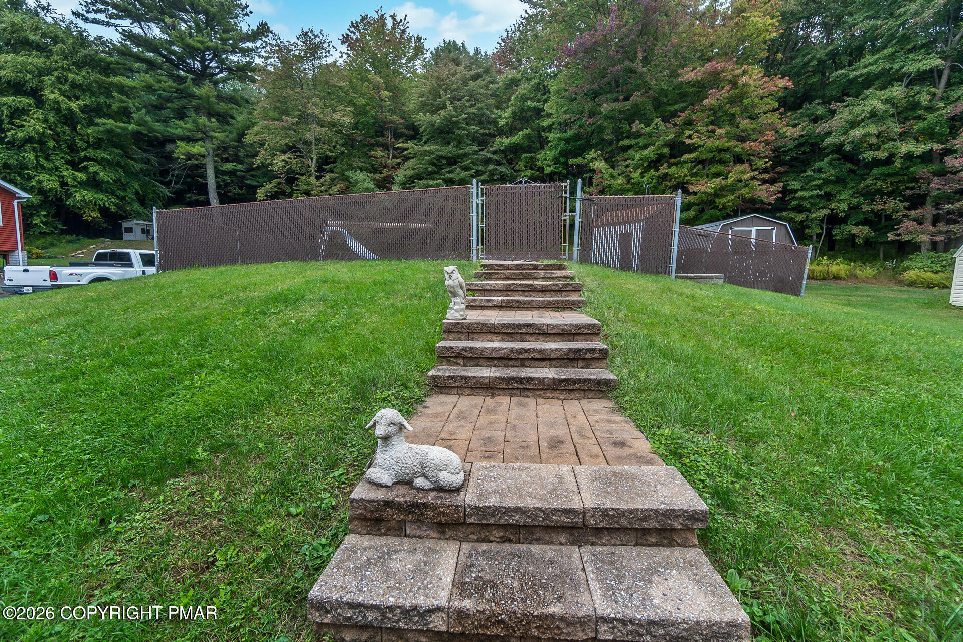 416 Briar Street Property Photo 10