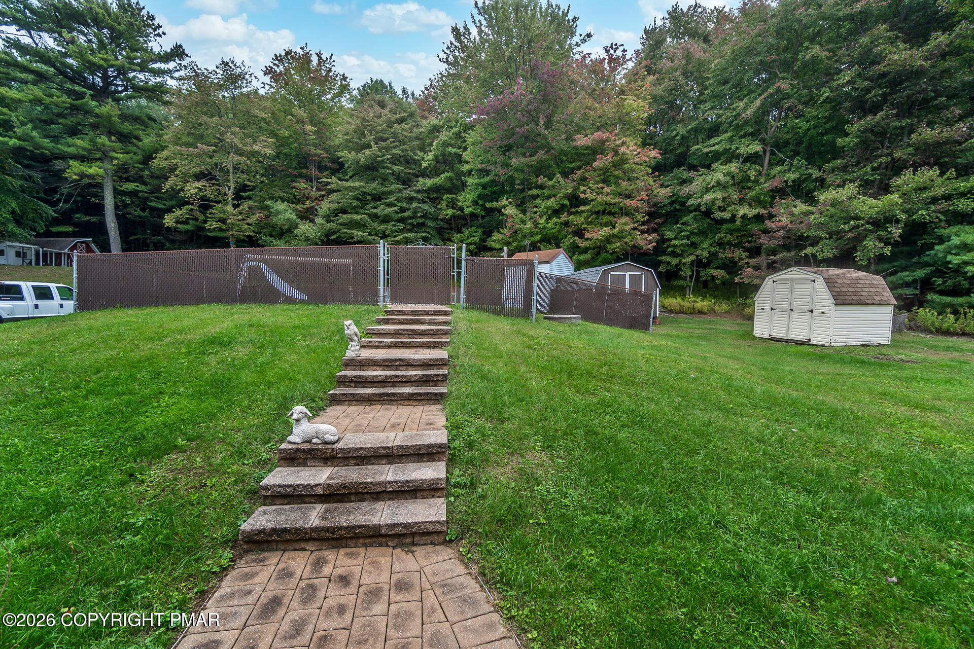 416 Briar Street Property Photo 11