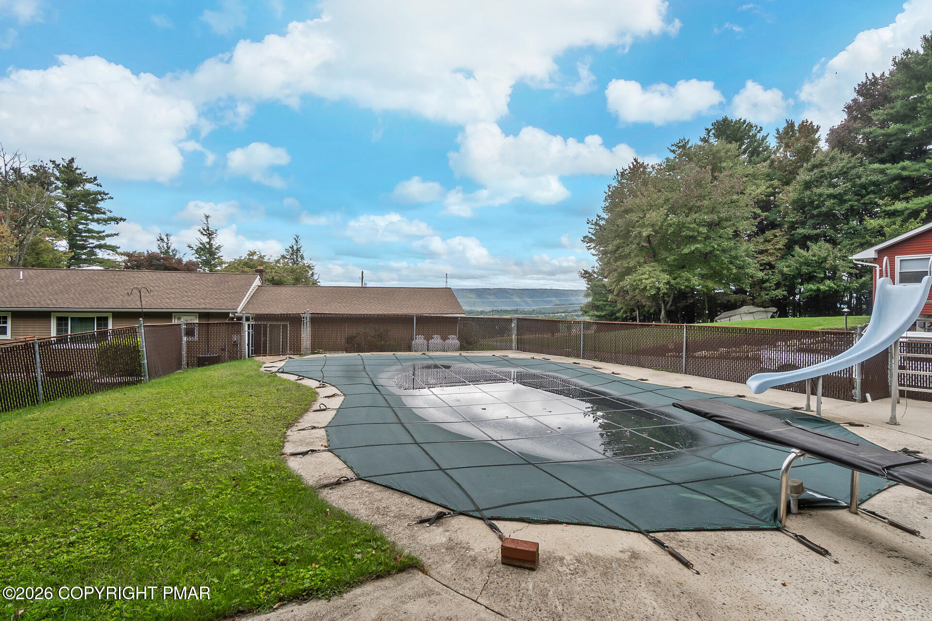 416 Briar Street Property Photo 17