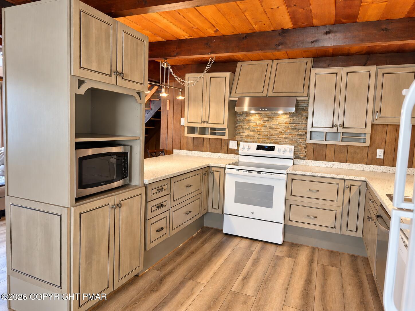 215 Yuma Trail Property Photo 10