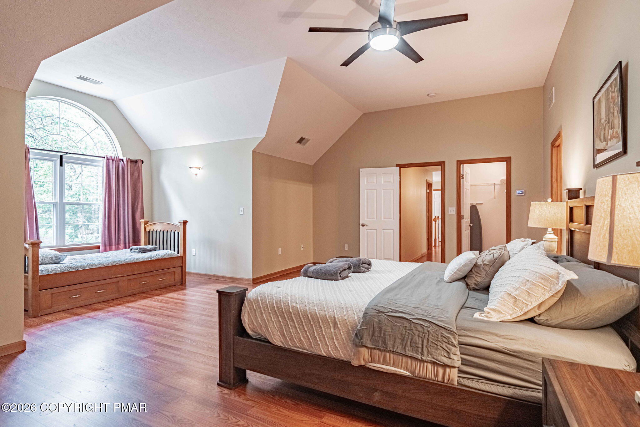 159 Winding Way Property Photo 40