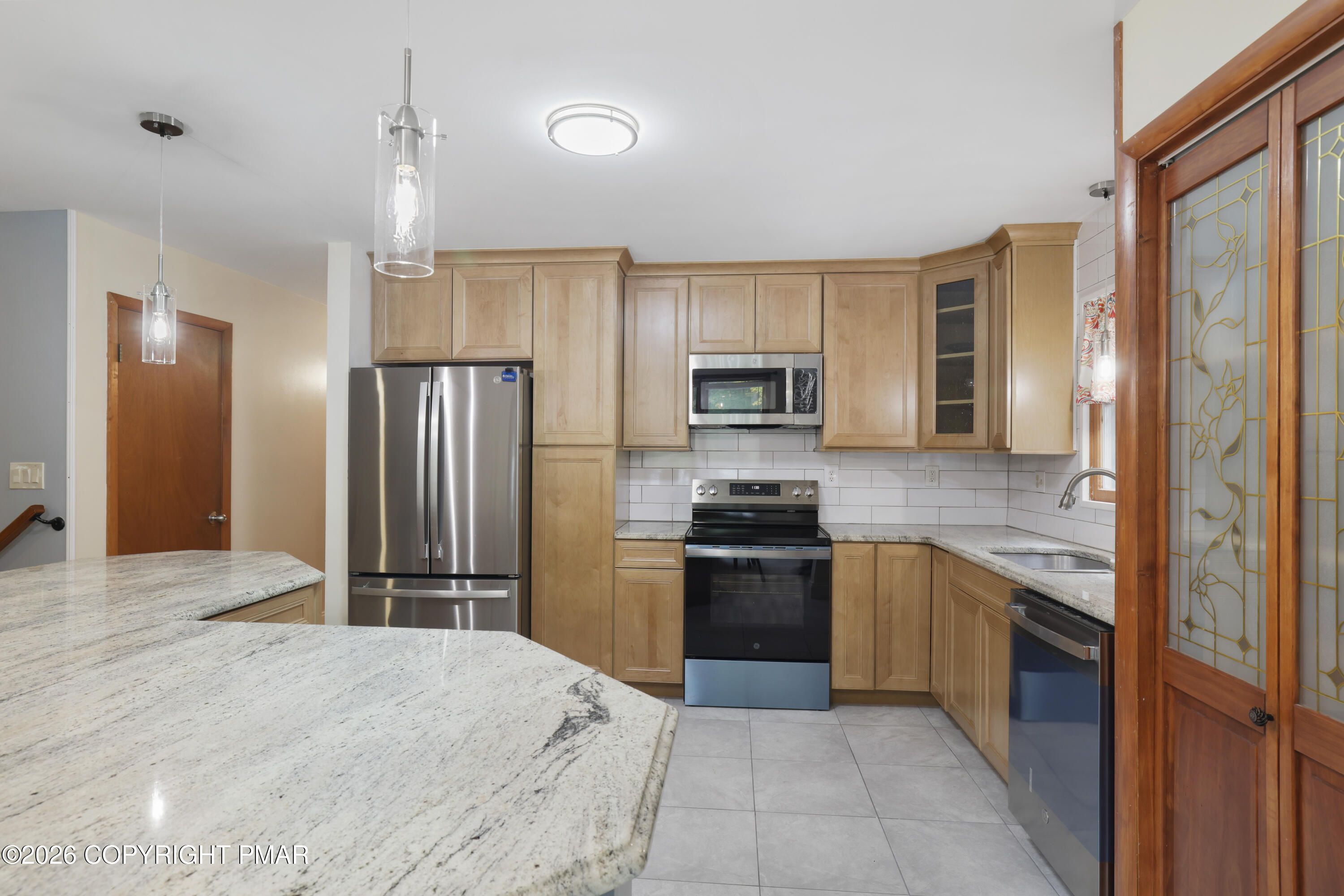 258 Clubhouse Drive Property Photo 9