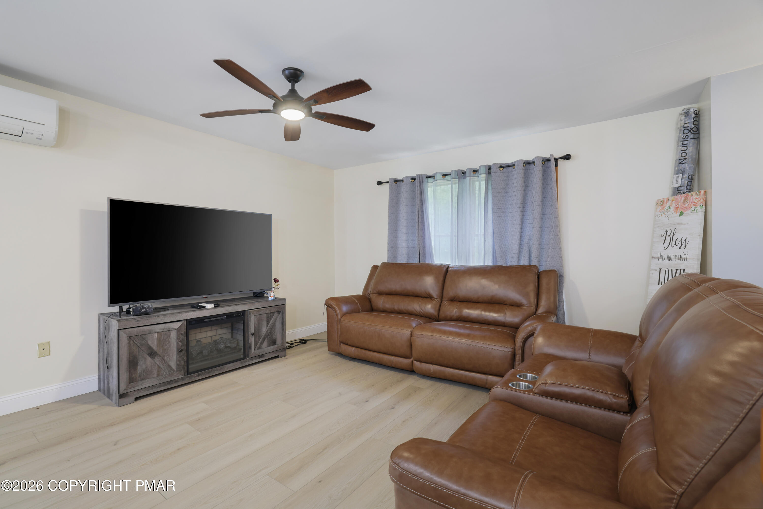 258 Clubhouse Drive Property Photo 15