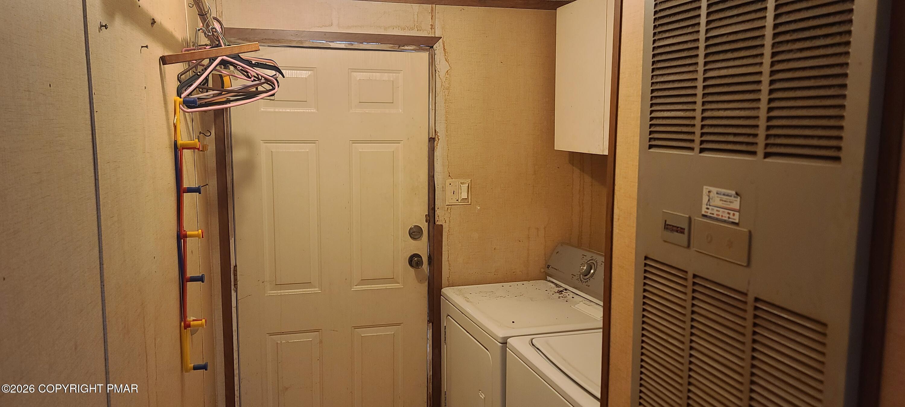 126 Paul Terrace Property Photo 9