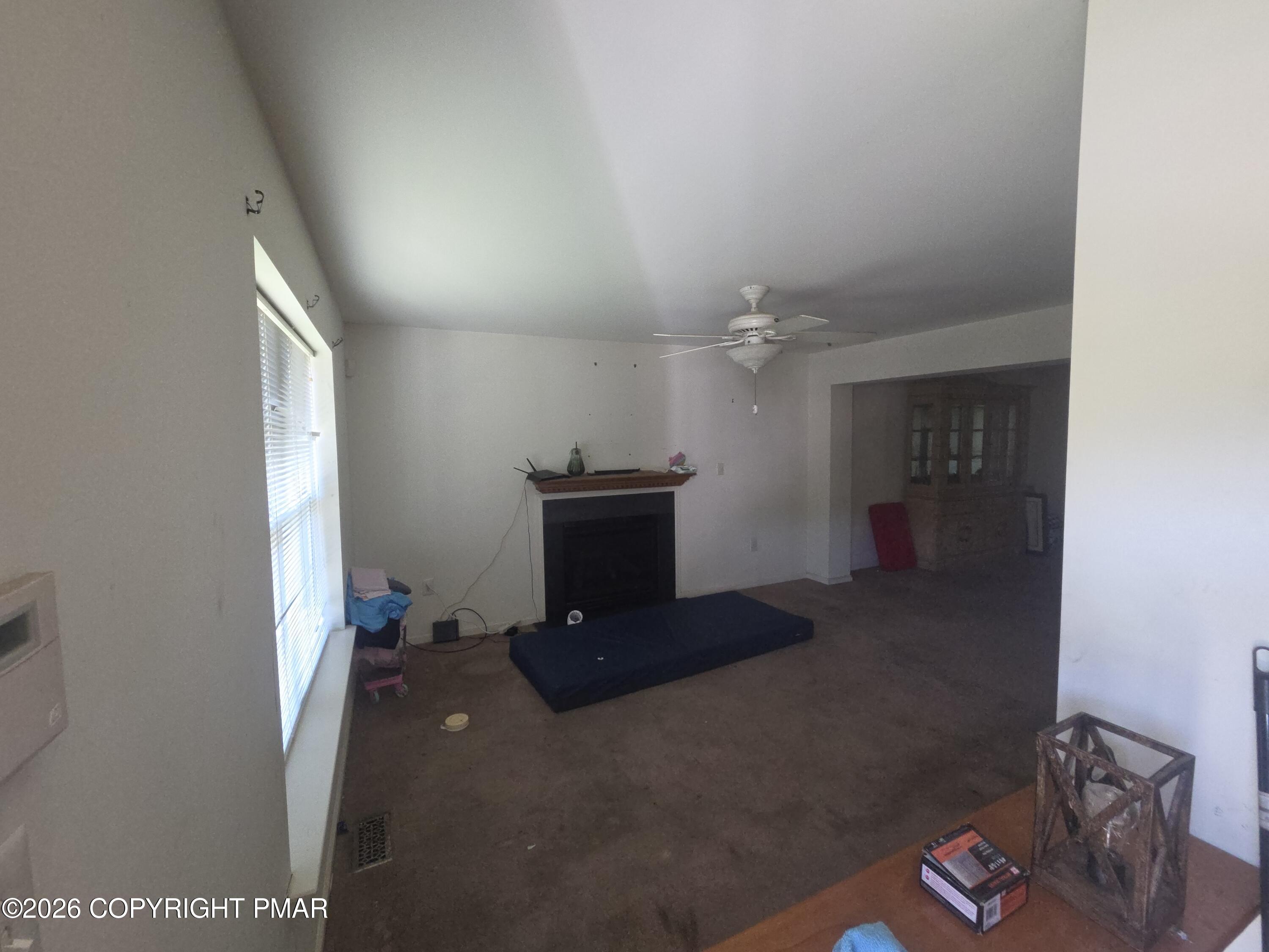 179 Kensington Drive Property Photo 6