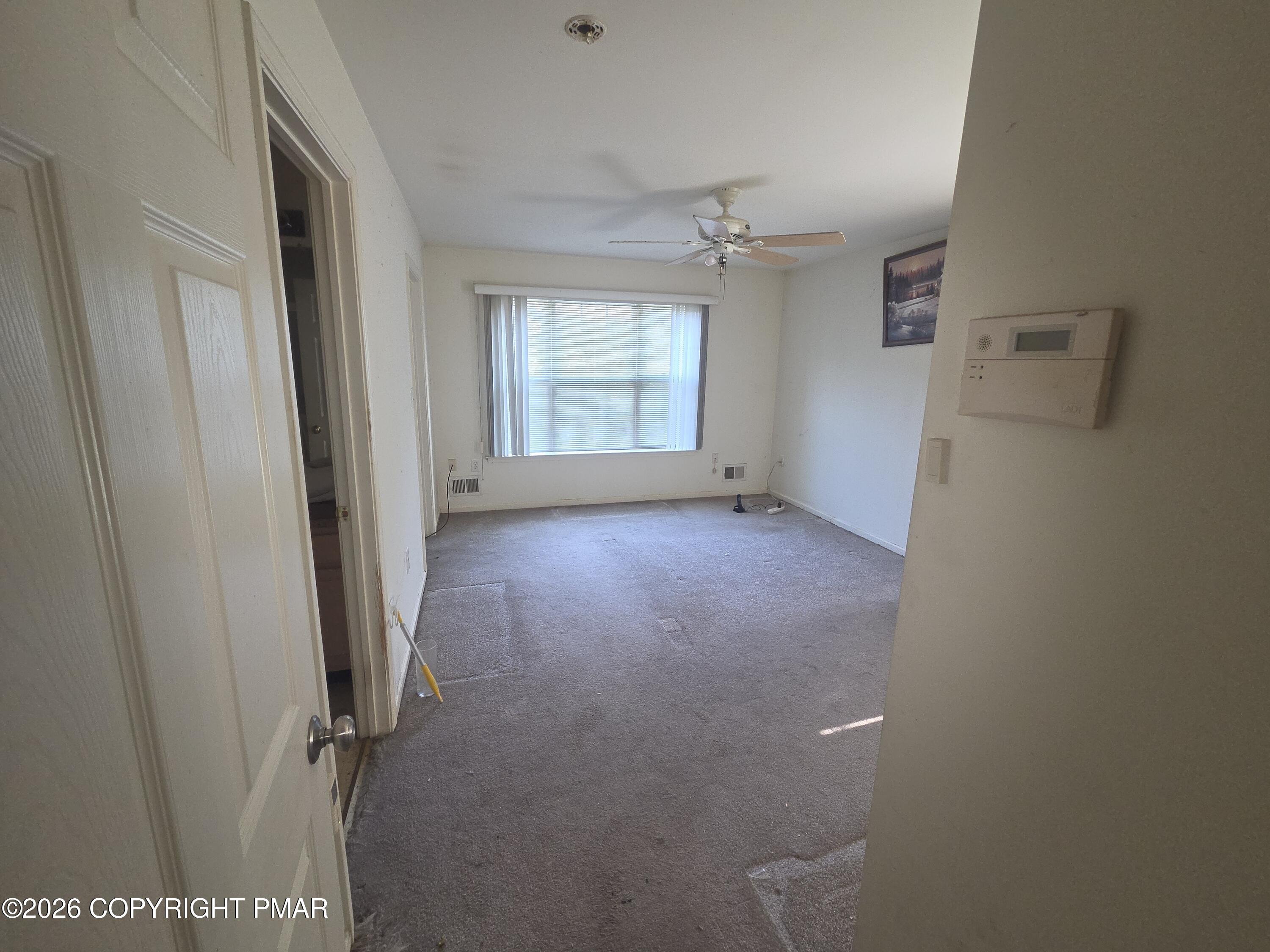 179 Kensington Drive Property Photo 21