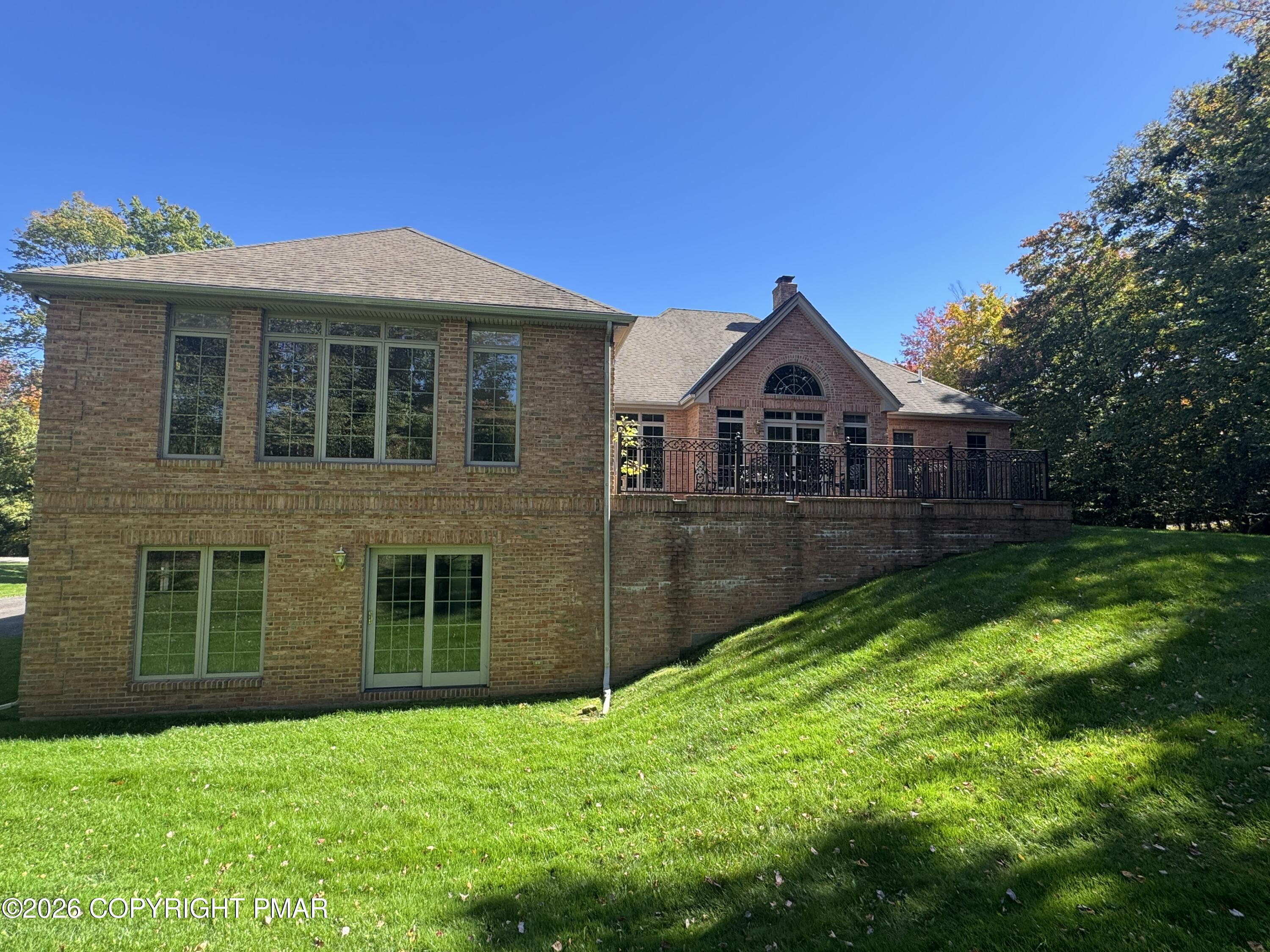235 Wolf Hollow Road Property Photo 7