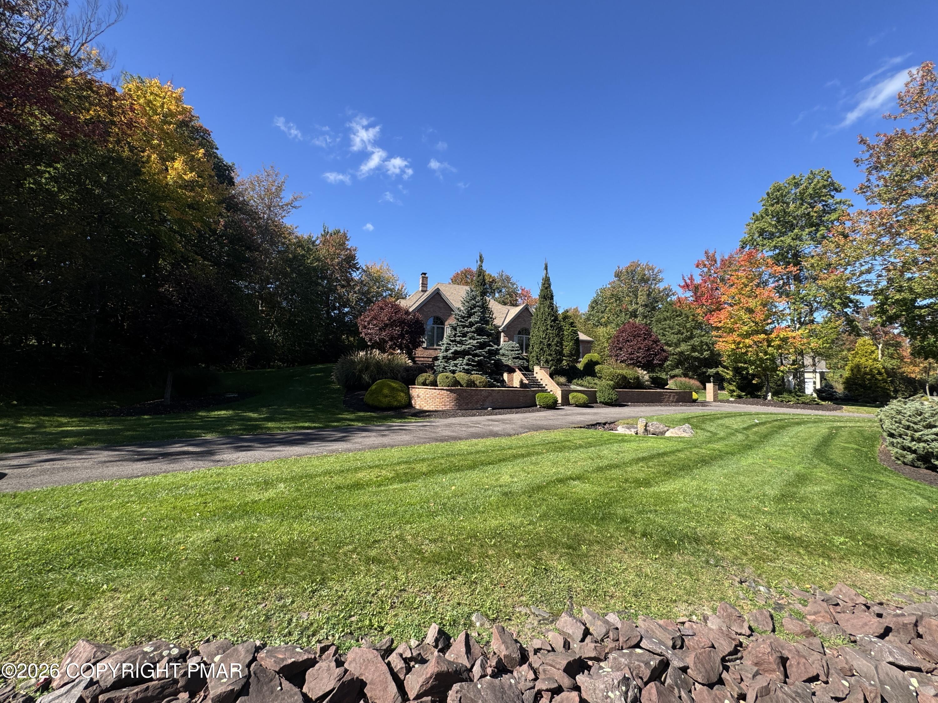 235 Wolf Hollow Road Property Photo 12