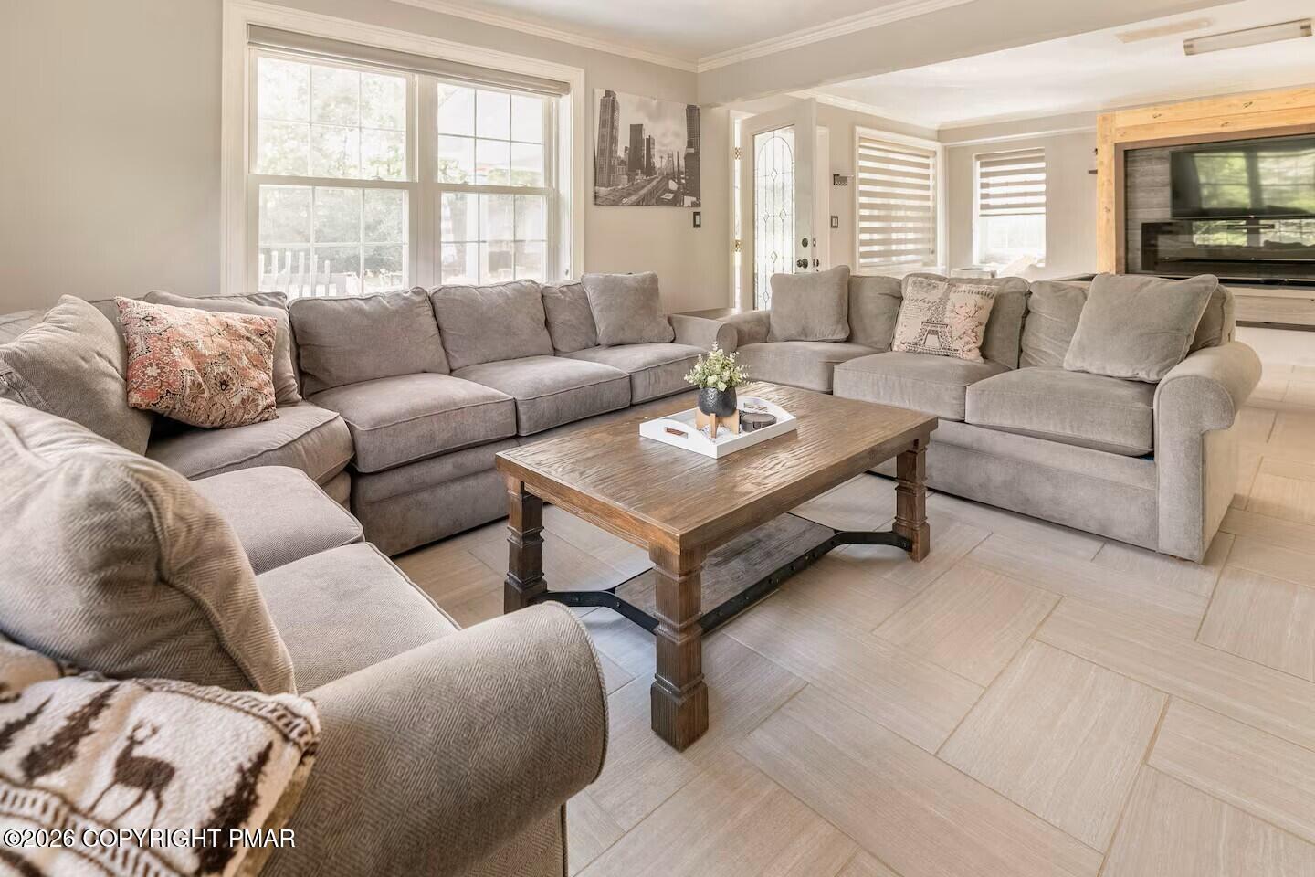2557 Long Pond Road Property Photo 23
