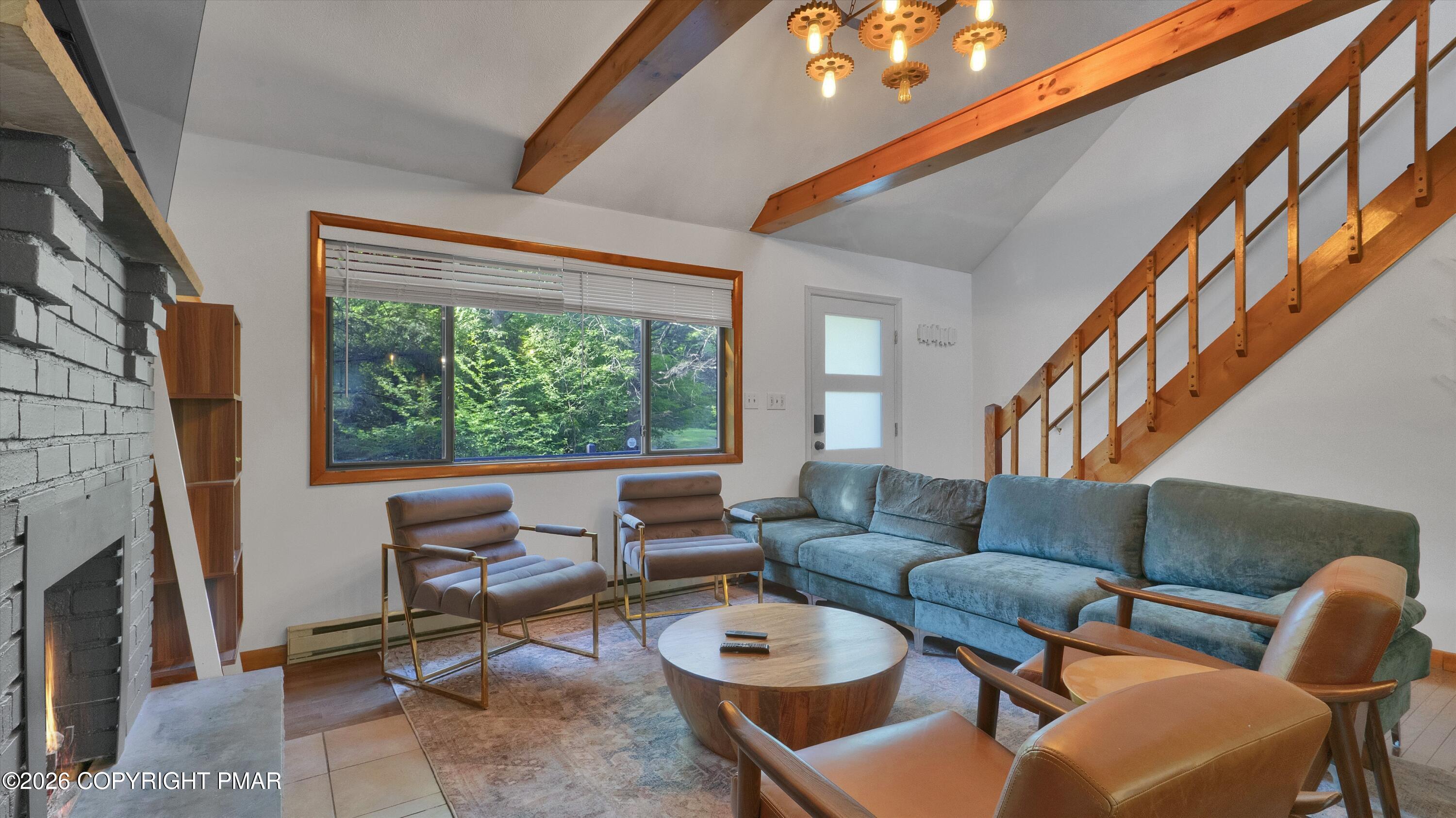 415 Minsi Trail W Property Photo 26