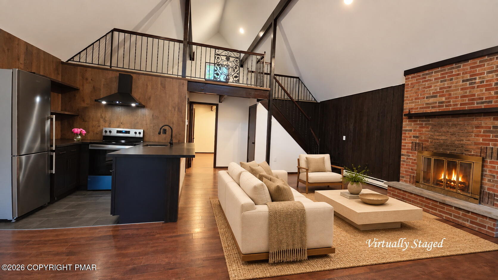 1095 Deer Run E Property Photo 6