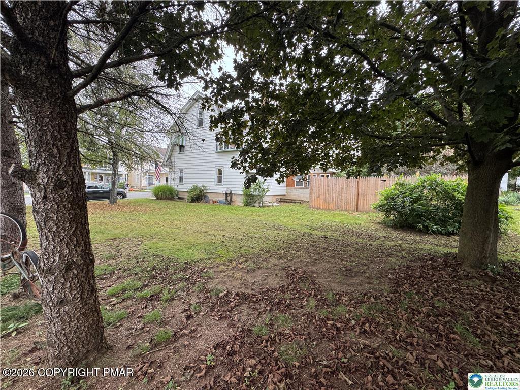 417 S 3rd Street Property Photo 11