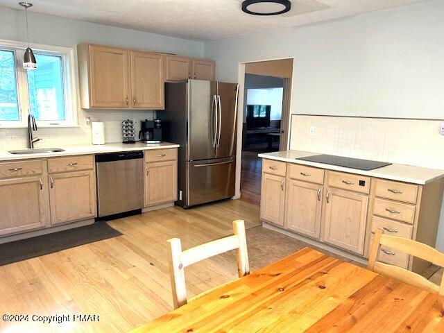 2170 Pine Valley Drive Property Photo 5