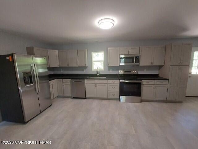 224 Kensington Drive Property Photo 6