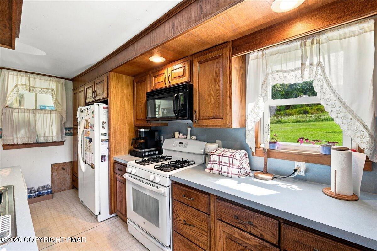817 Seese Hill Road Property Photo 12