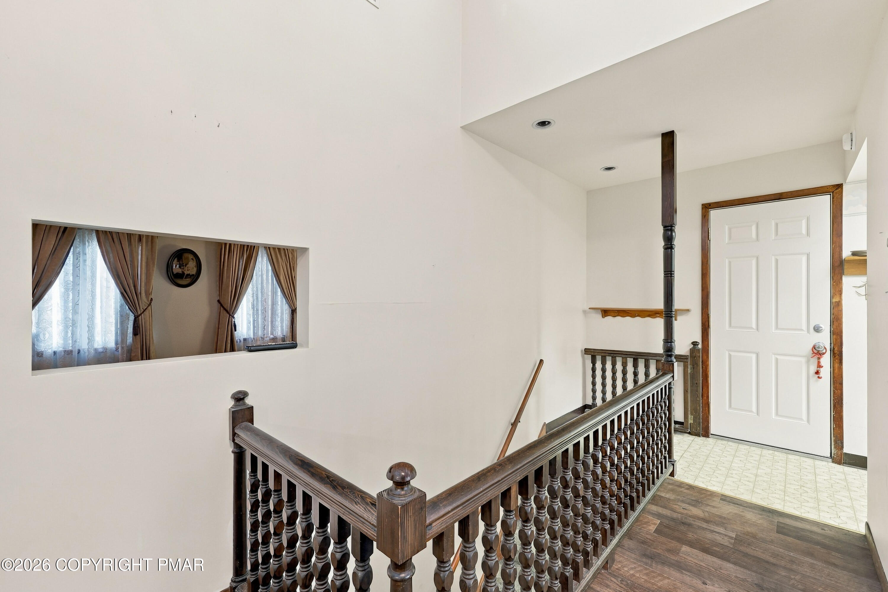 1916 Fawn Lane Property Photo 23