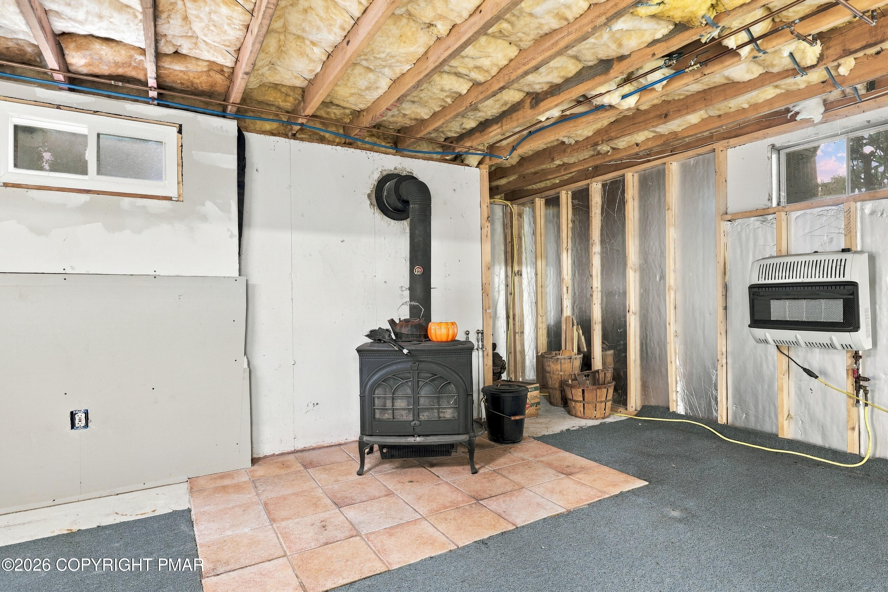 1916 Fawn Lane Property Photo 30