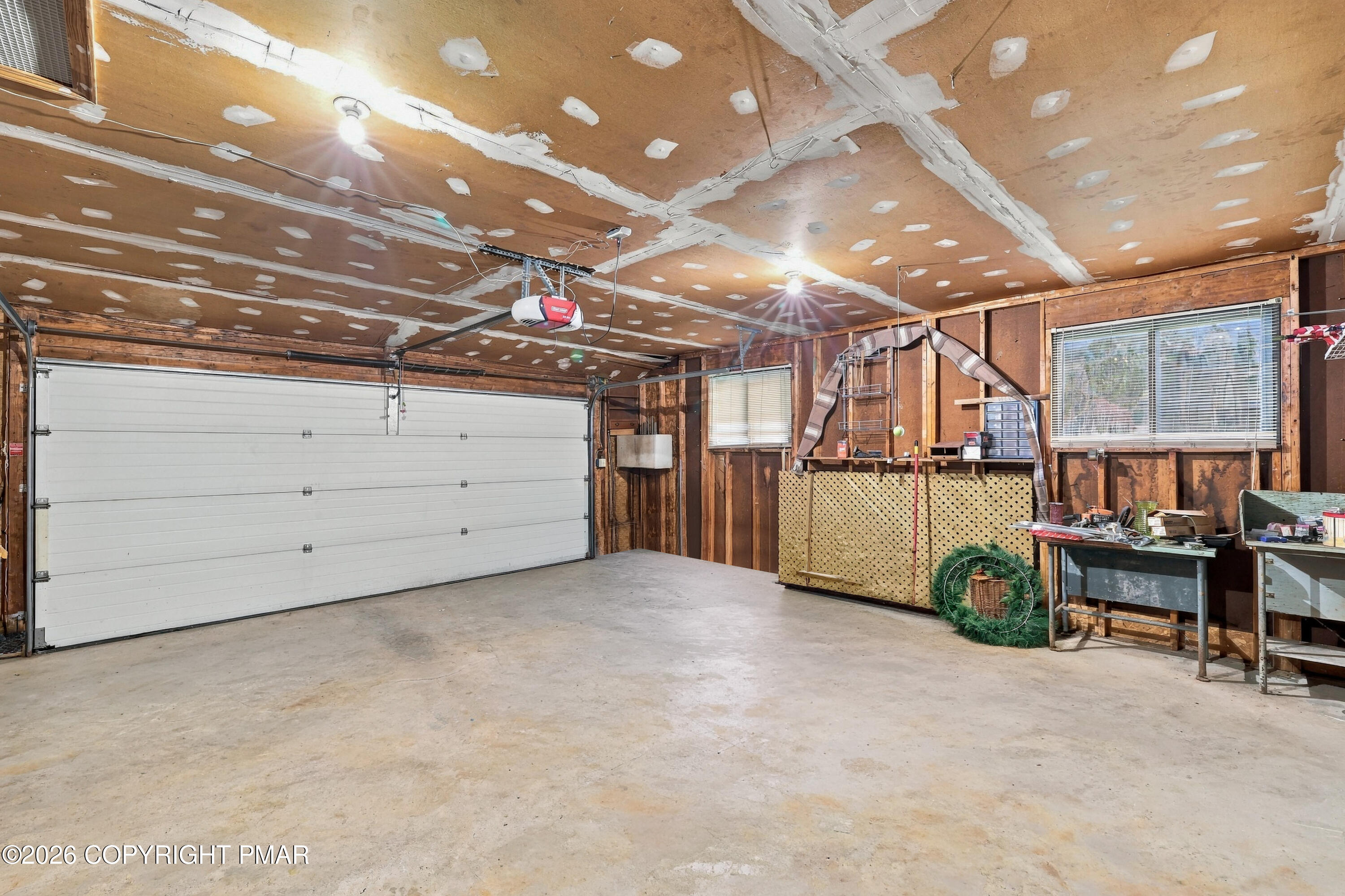 1916 Fawn Lane Property Photo 34