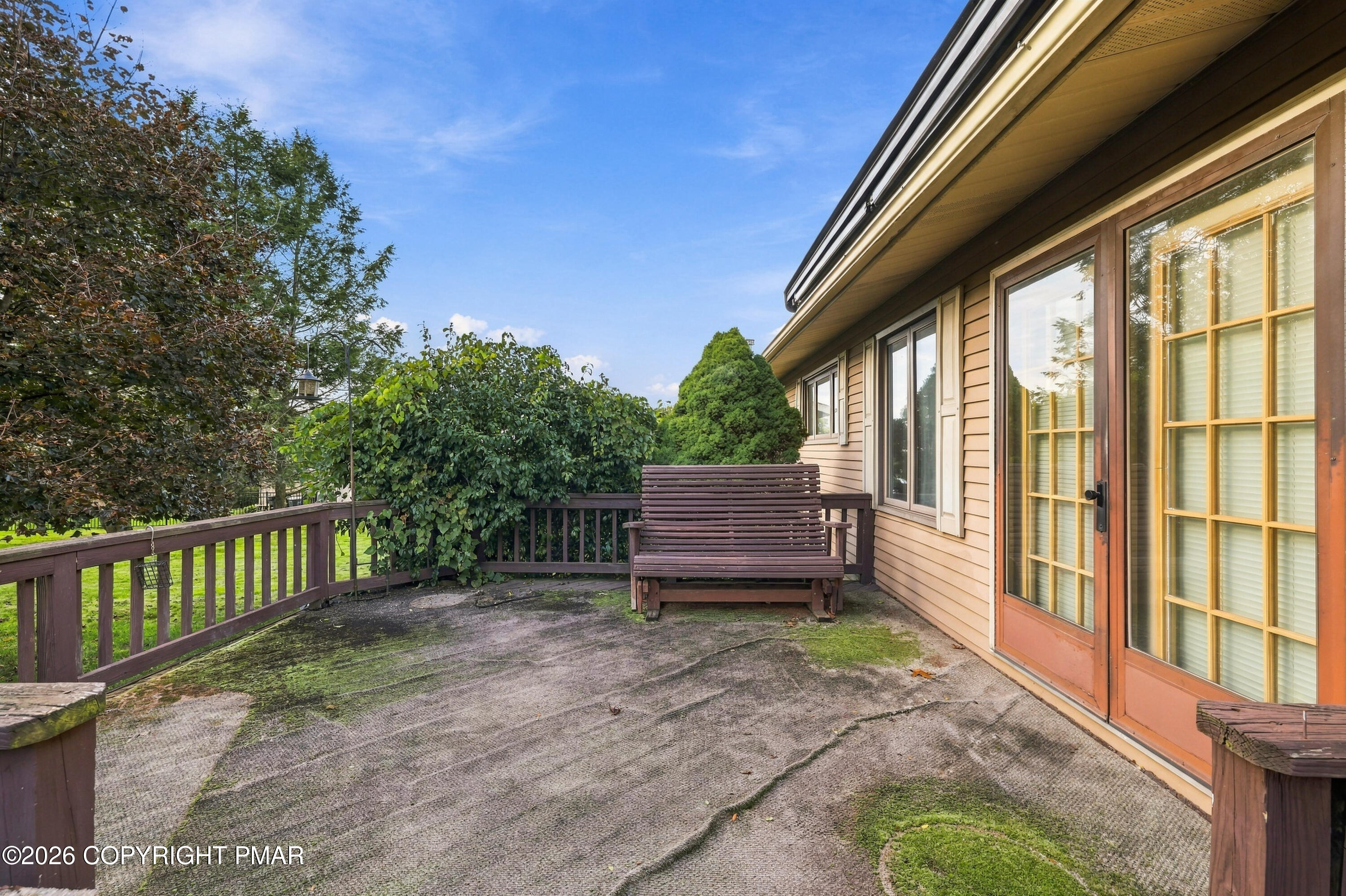 1916 Fawn Lane Property Photo 35