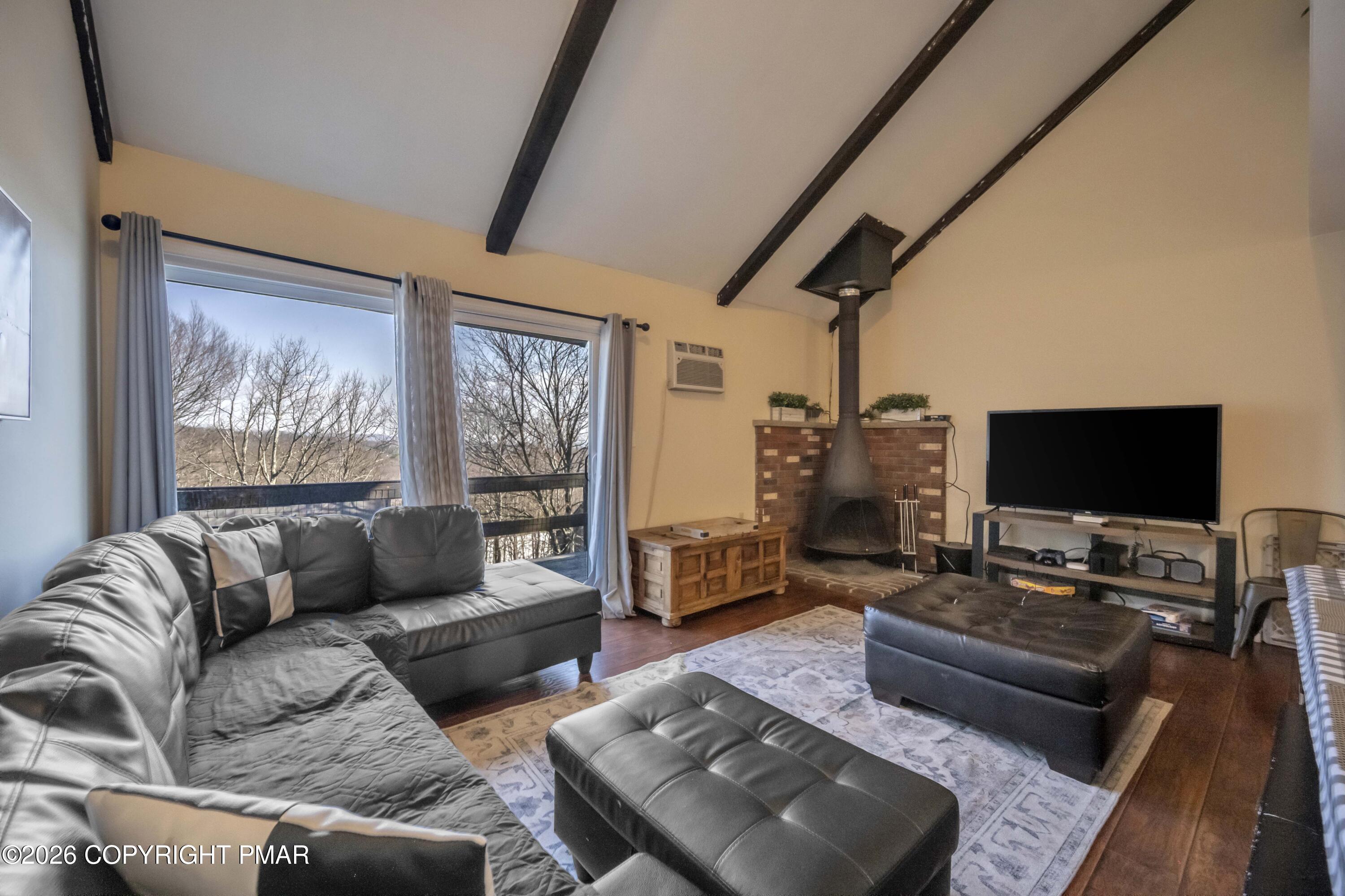 19 Middle Village Way Property Photo 11