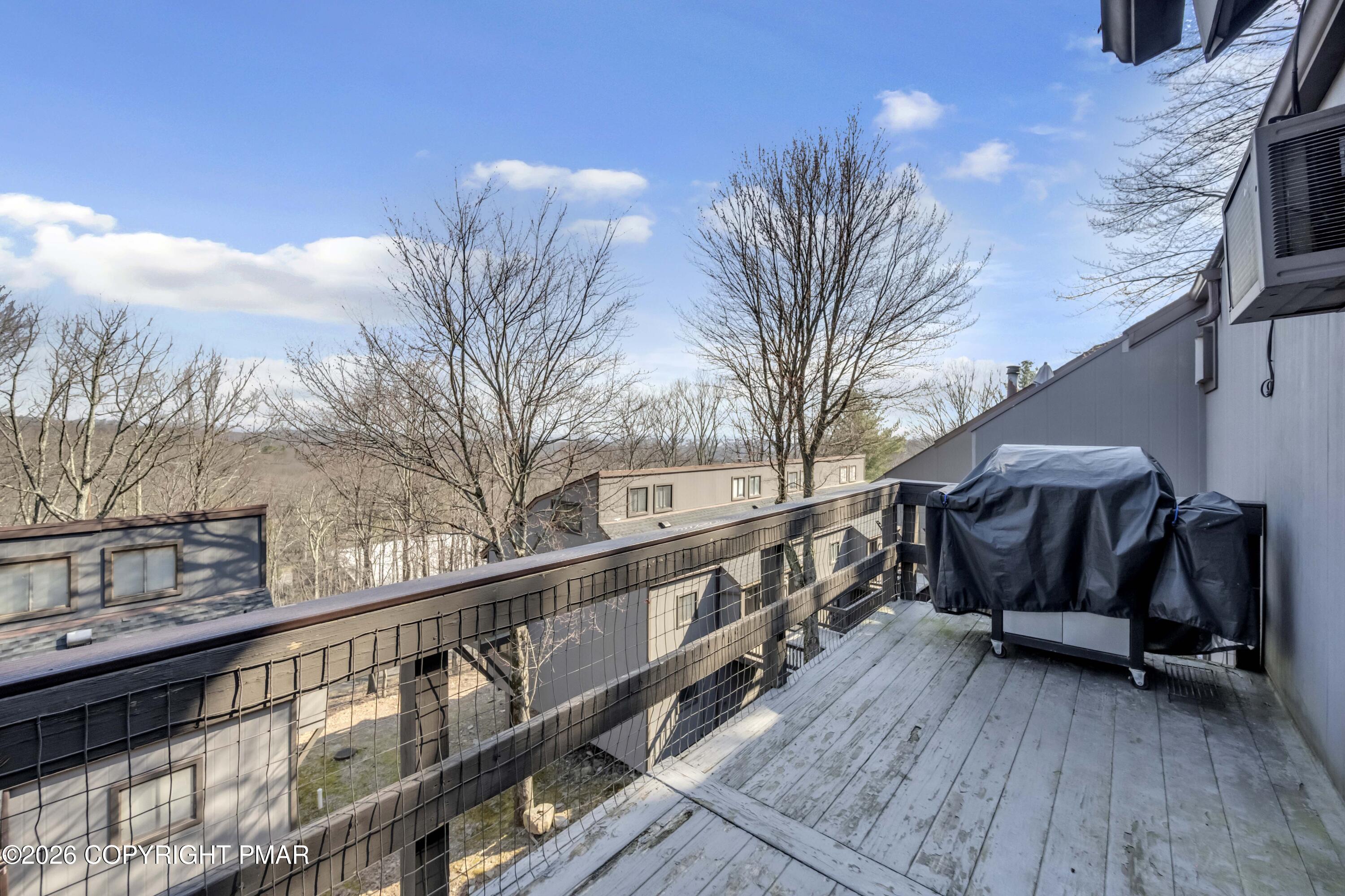 19 Middle Village Way Property Photo 12