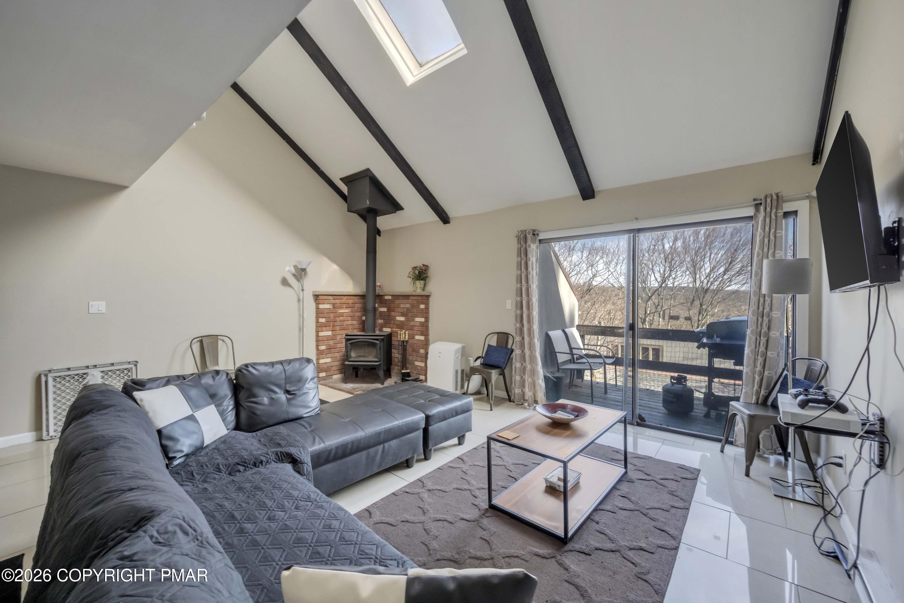 21 Middle Village Way Property Photo 8