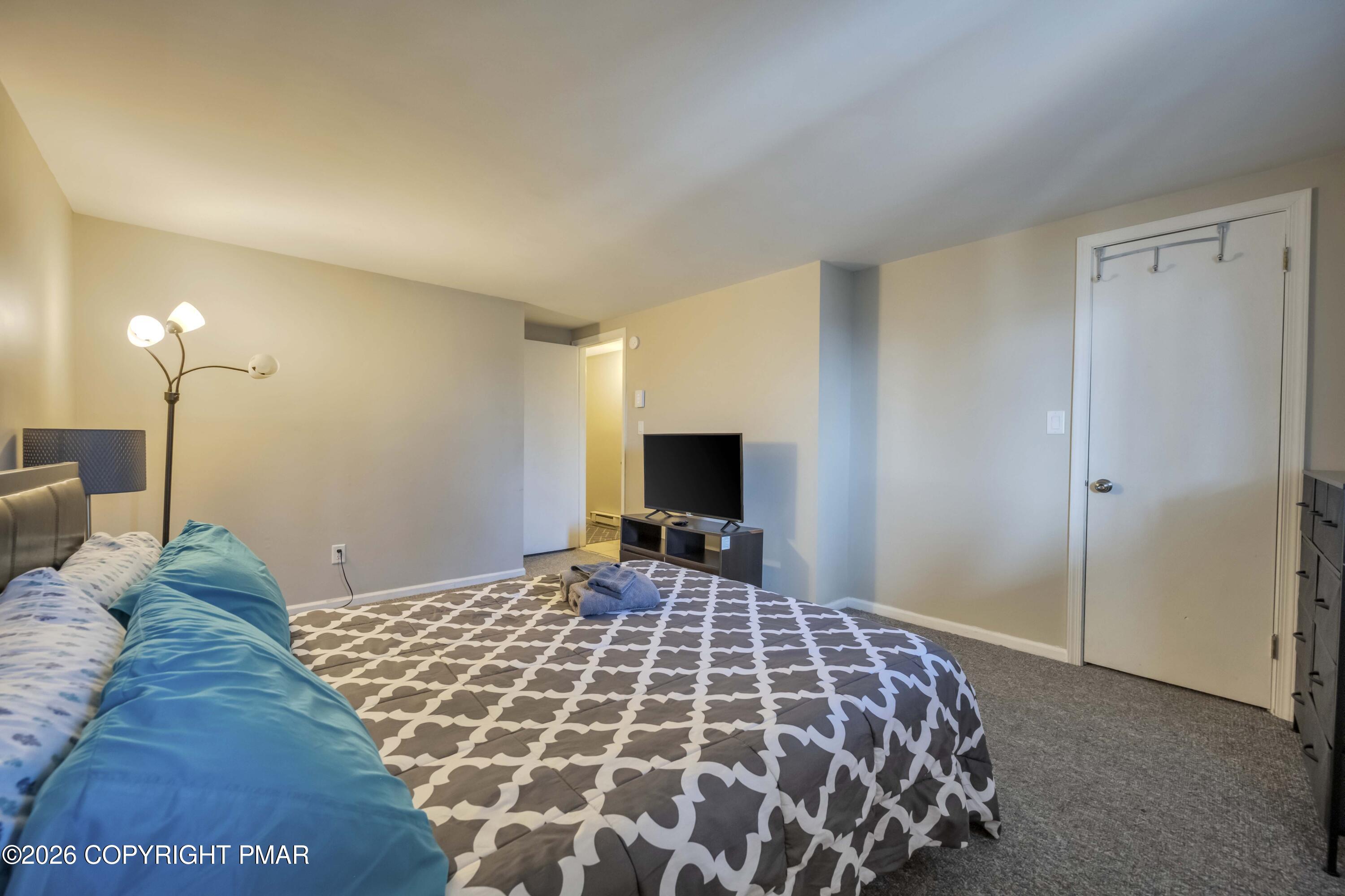 21 Middle Village Way Property Photo 11