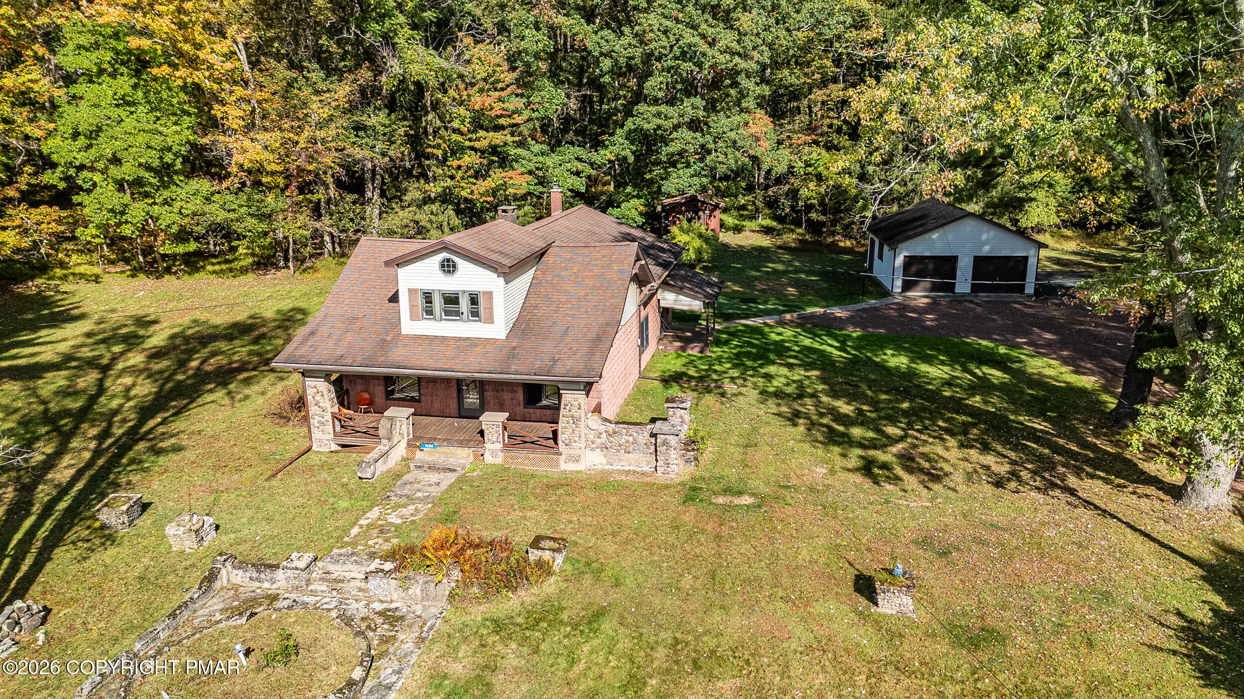 1686 S Lehigh Gorge Drive Property Photo 7