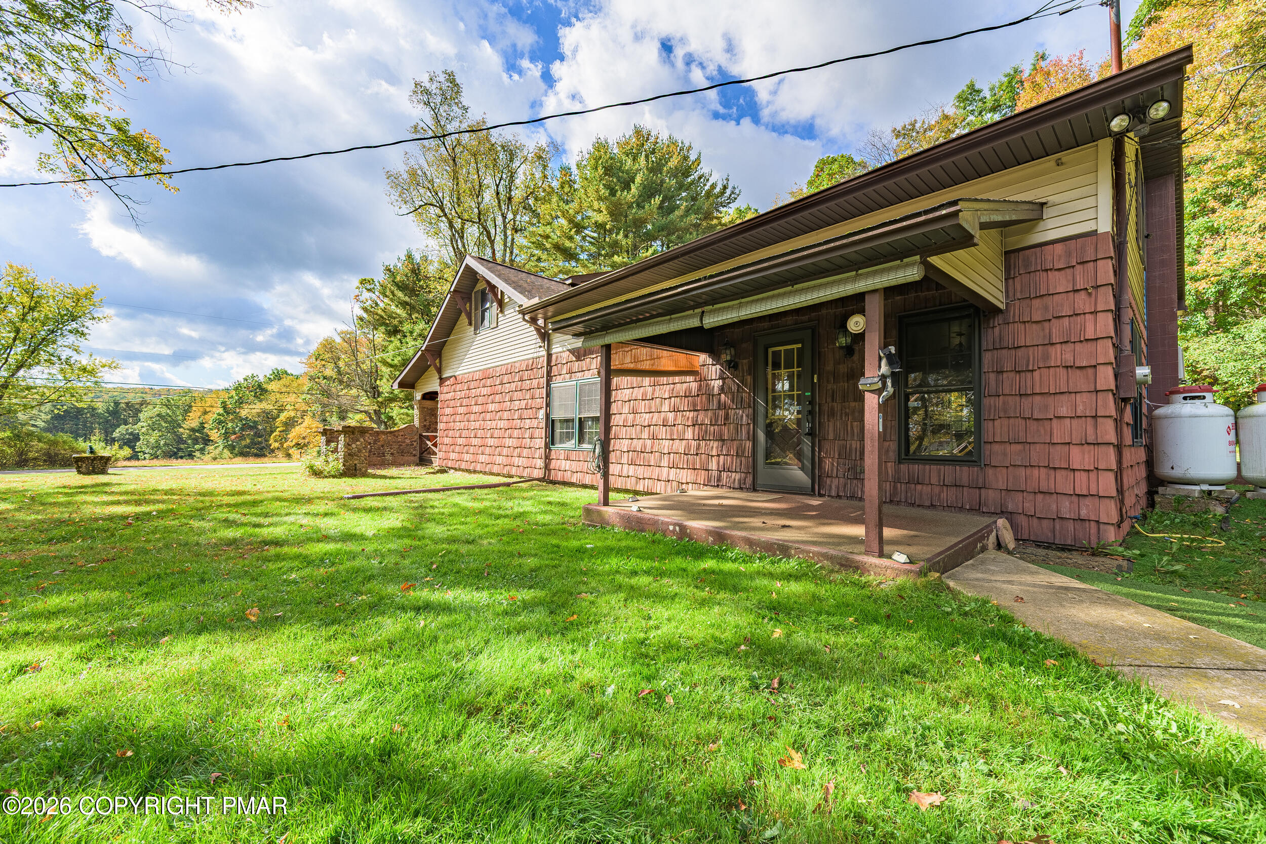1686 S Lehigh Gorge Drive Property Photo 14